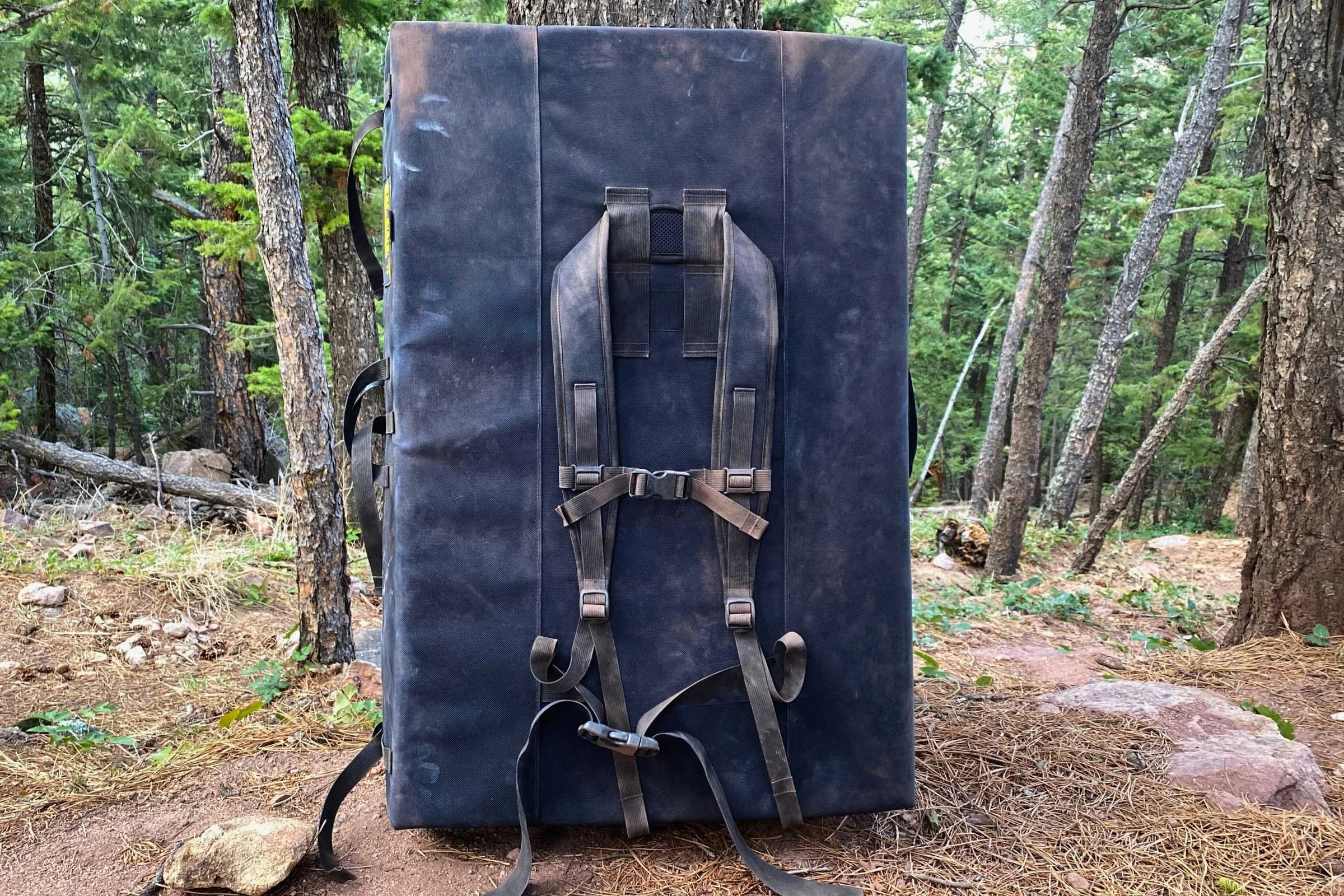   Both Organic pads we tested have comfortable shoulder straps.  