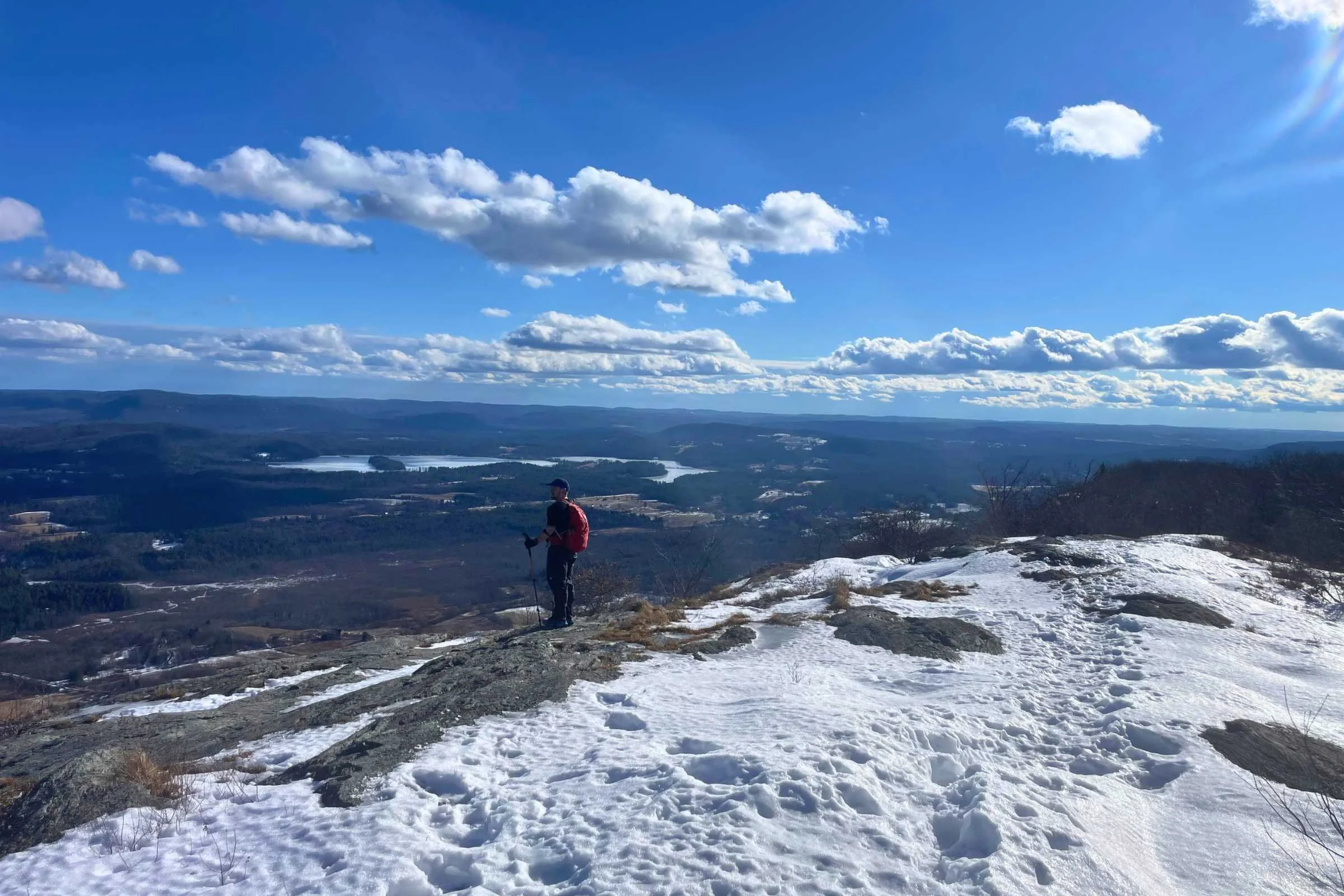   The REI Sahara gaiters in winter on the Appalachian Trail.  Photo by Kris LaRosa.   