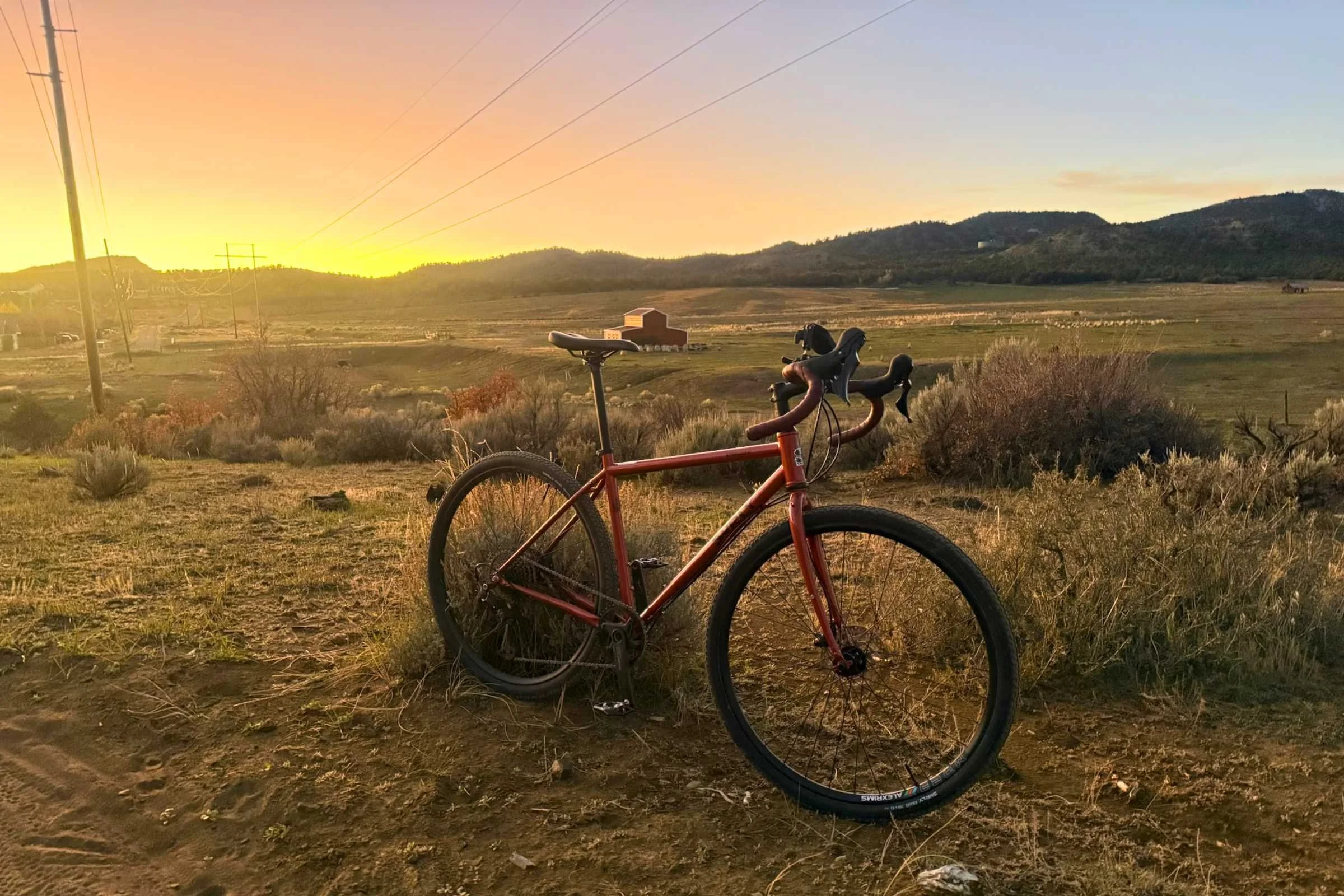 Surly Straggler Gravel Bike Review