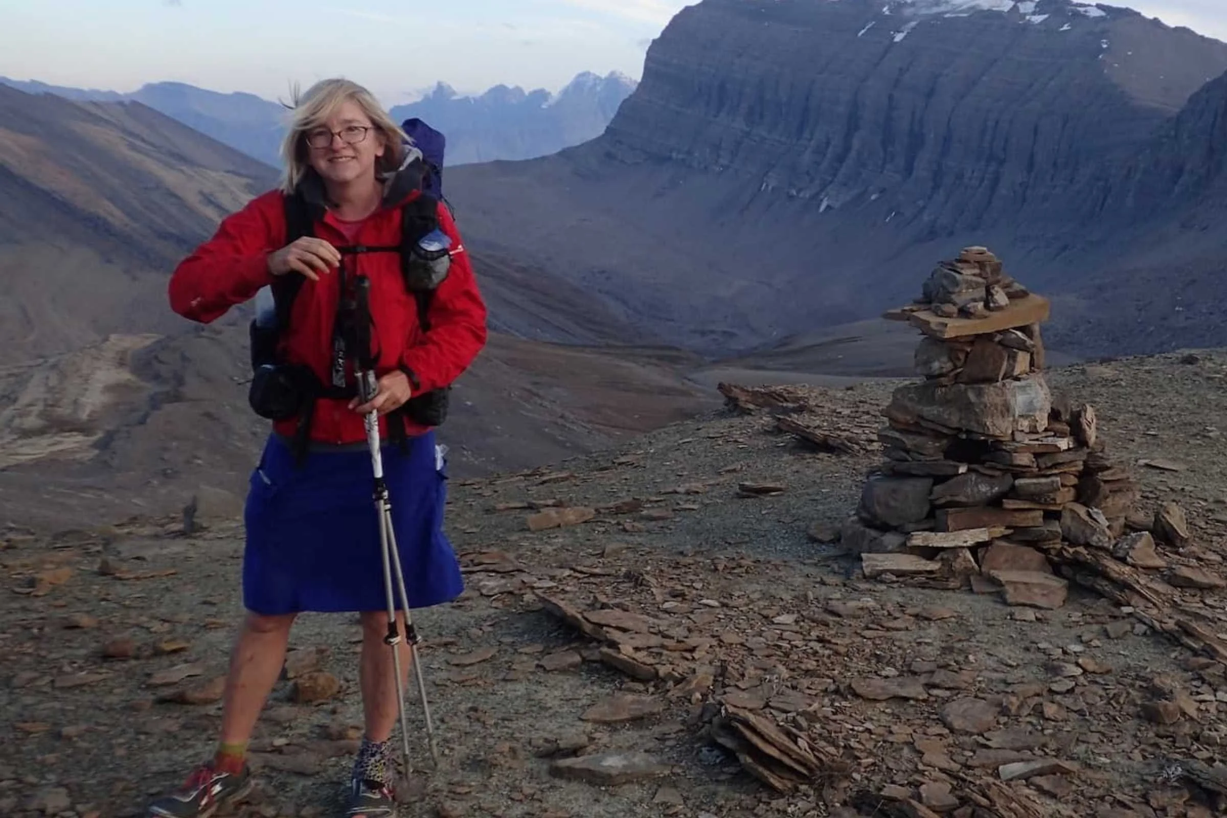   Woman hiking in the Darn Tough Hiker Micro Crew hiking sock  