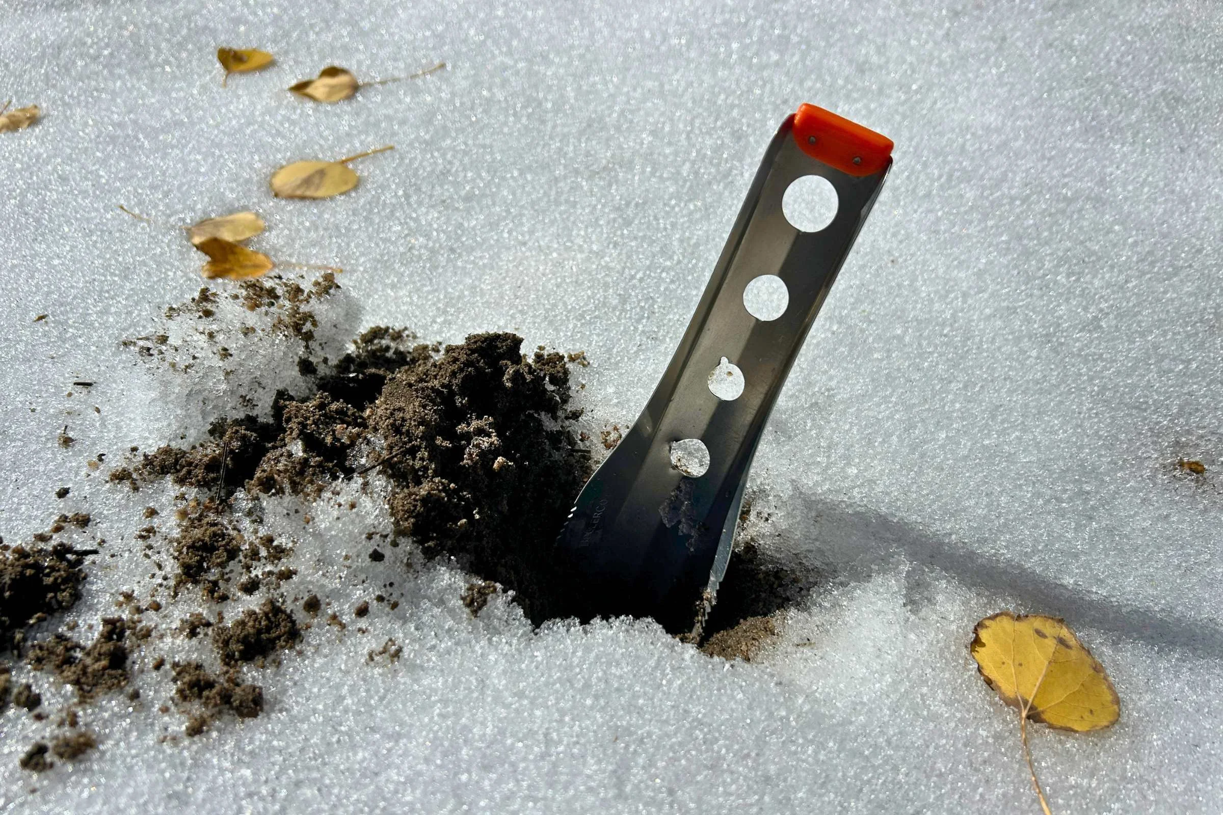 bogler-trowel-snow.jpg