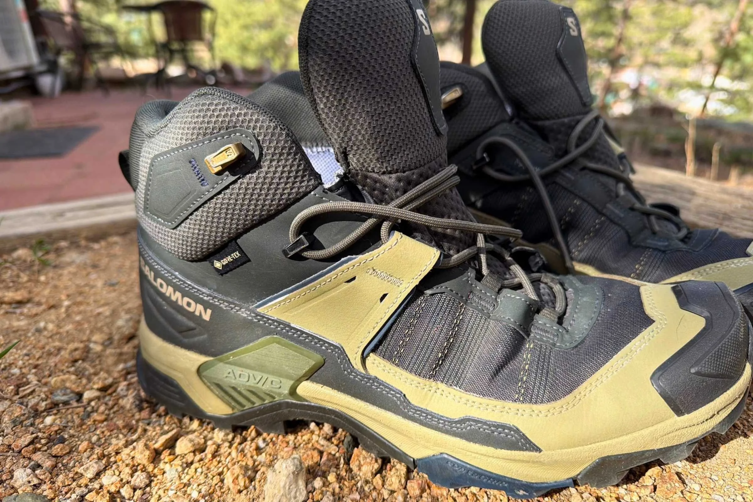   Salomon Quest 4 GTX   hiking boot  