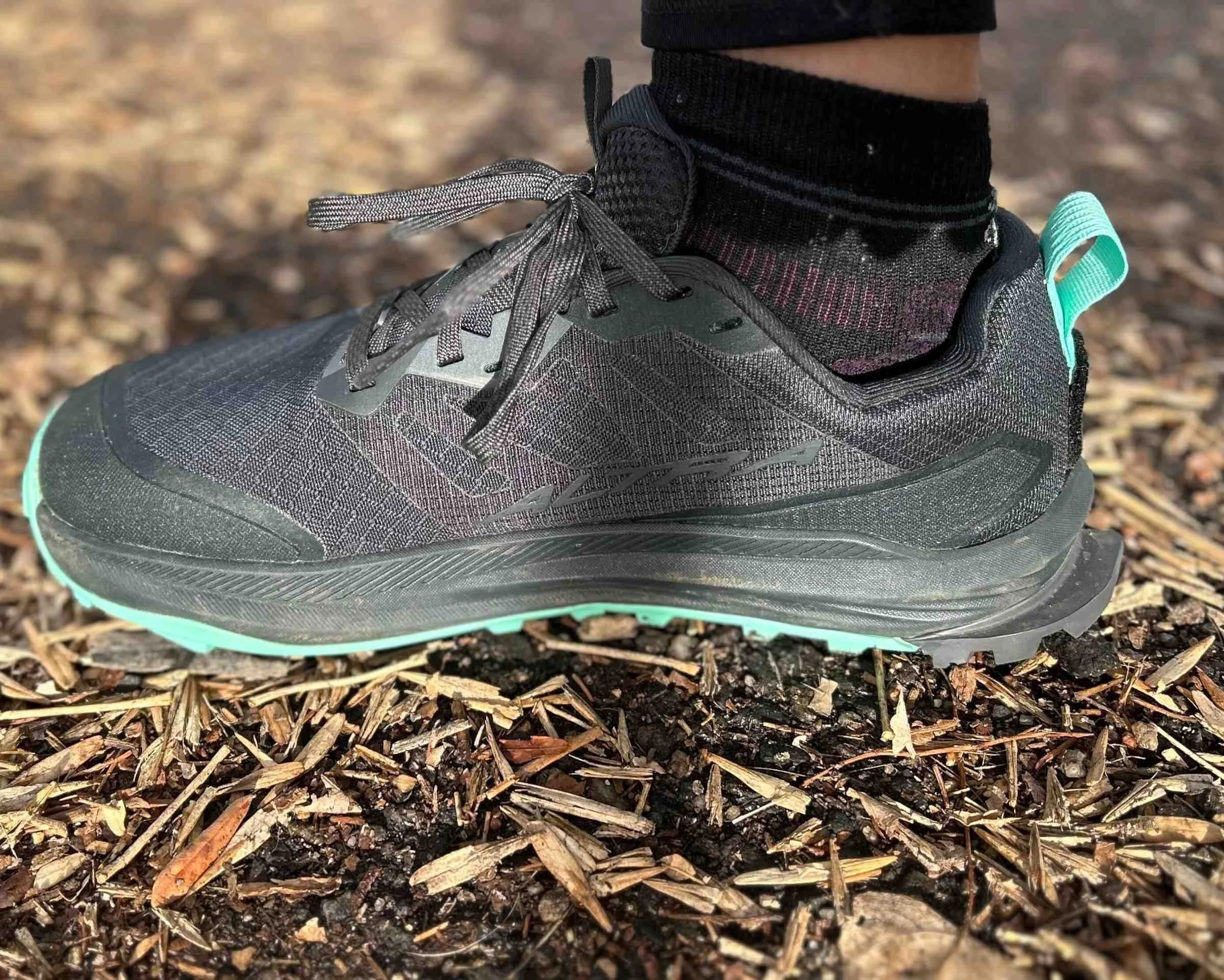  The women’s Lone Peak 9+ comes in different colors and is less wide. 