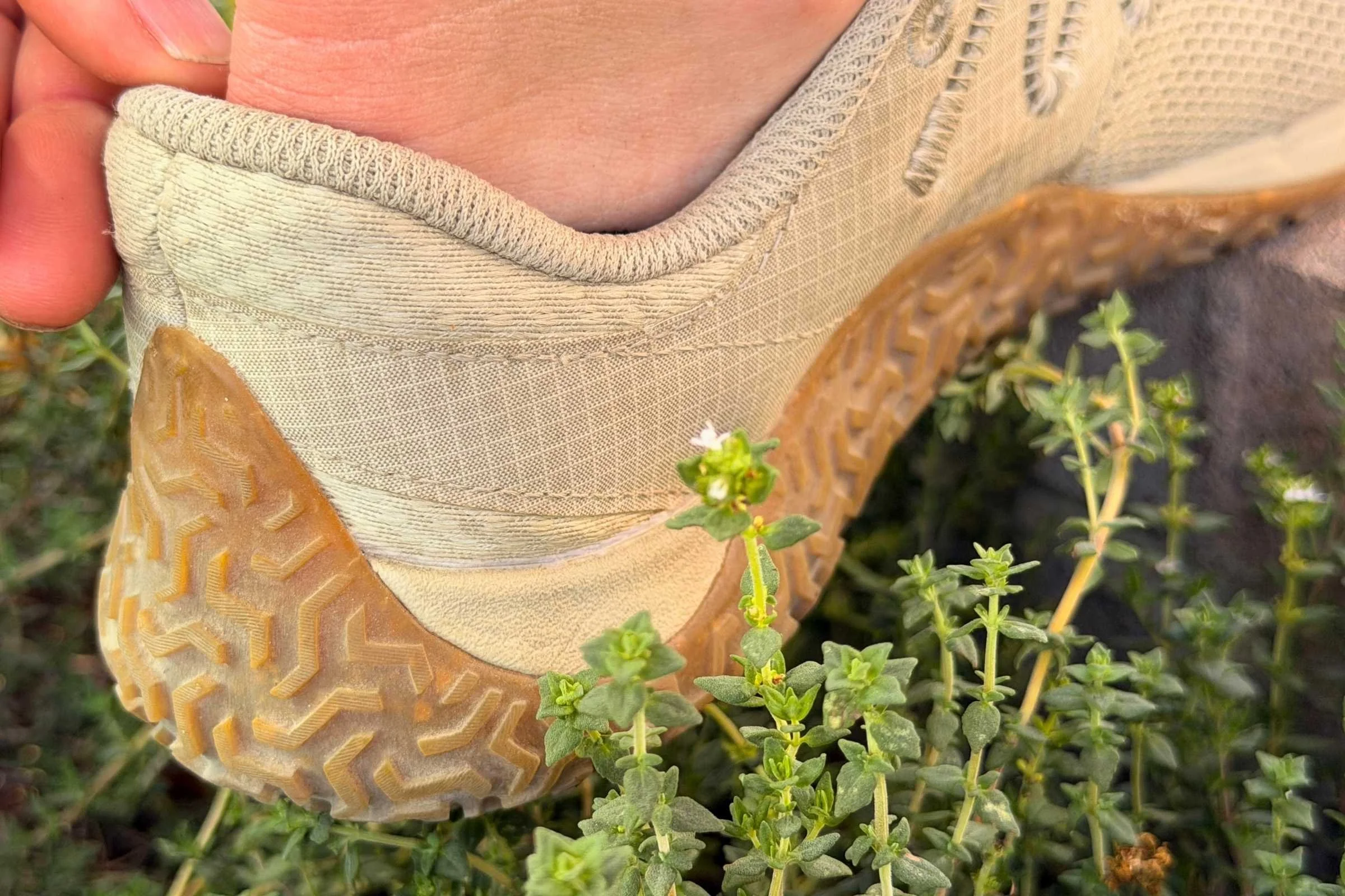   Heel of Merrell Trail Glove 7 barefoot shoe showing outsole wrap  
