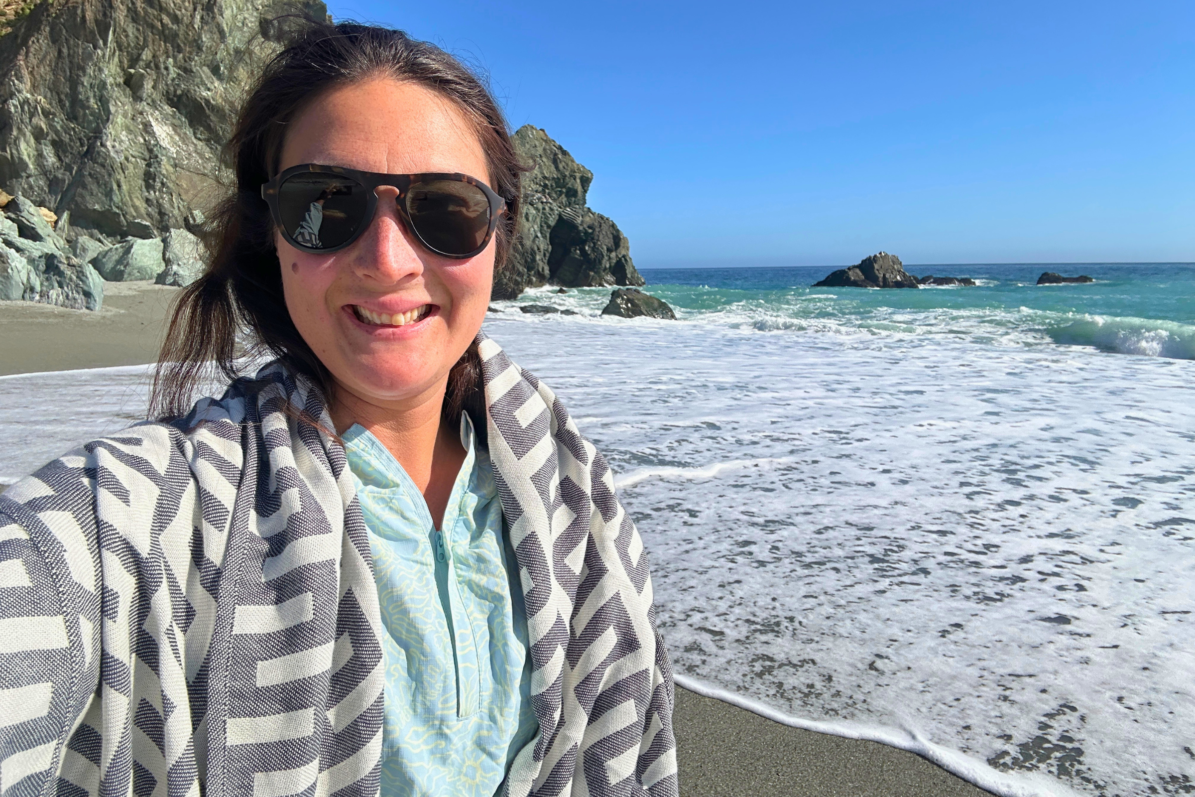   Testing the Nomadix Organic travel towels down by the beach  
