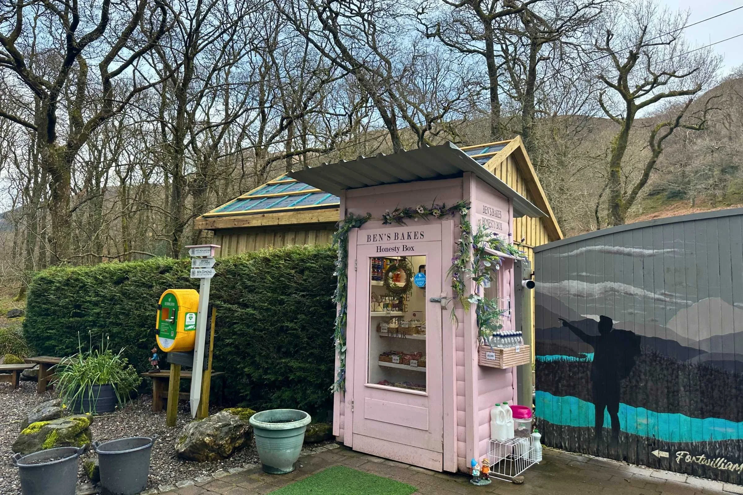 West-Highland-Way-WTG-Day-3-Bens-Bakes-honesty-box.jpg