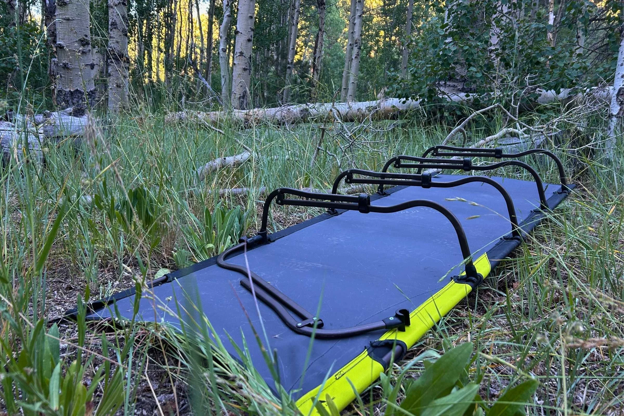  The Zempire W Leg Stretcher V2 turned upside down to show its legs. 