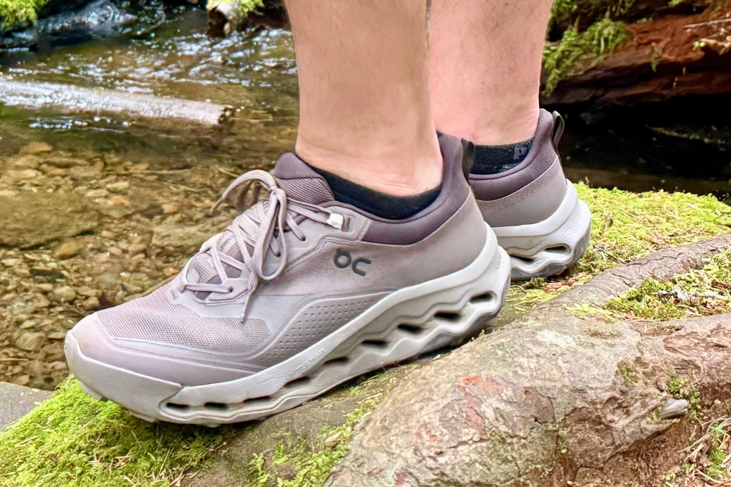  The padded collar adds comfort around the ankle.  