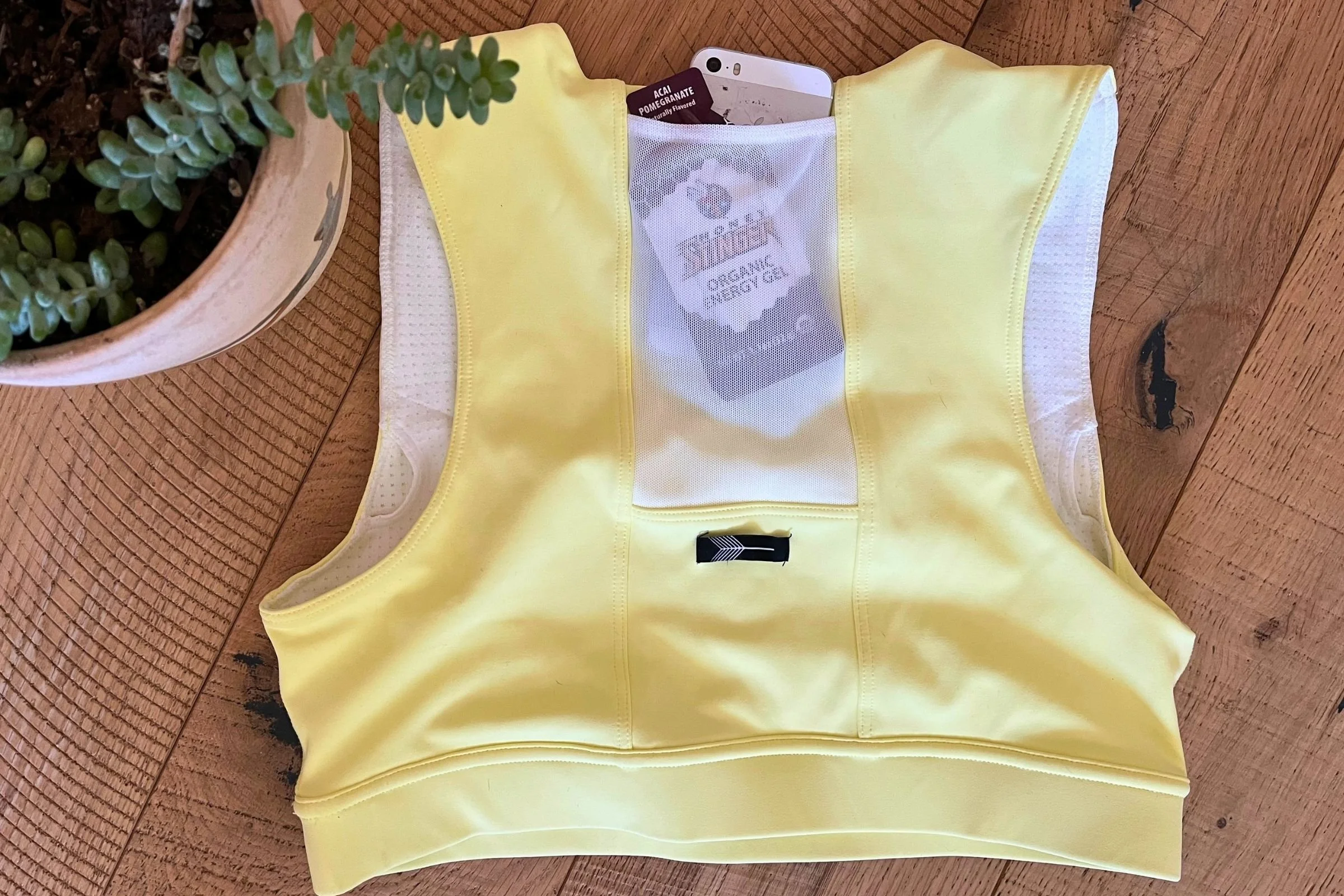   We love the back phone pocket on the Oiselle Flyout bra.  