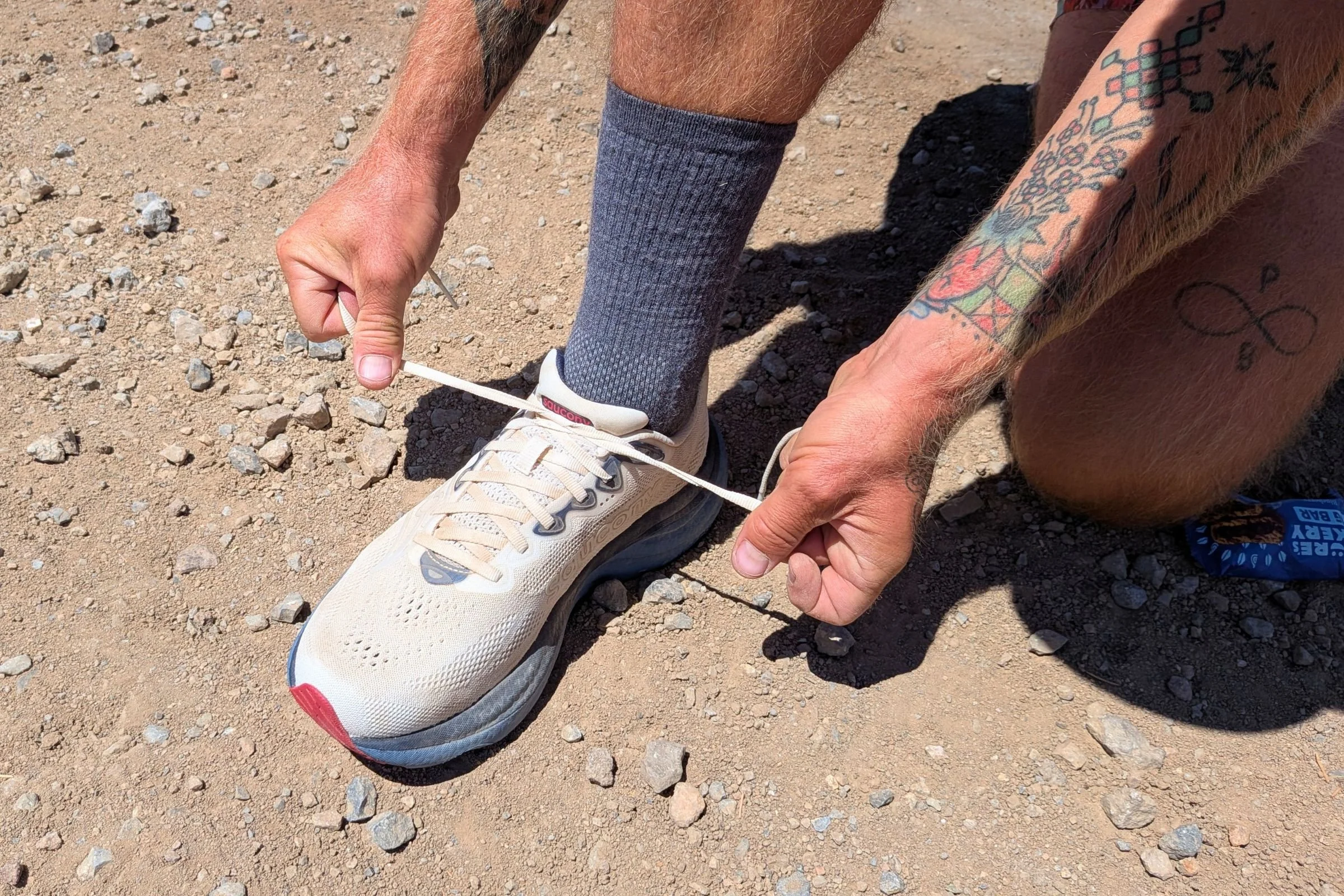   The Saucony Ride 19 features a cushioned, gusseted tongue and secure midfoot fit.  