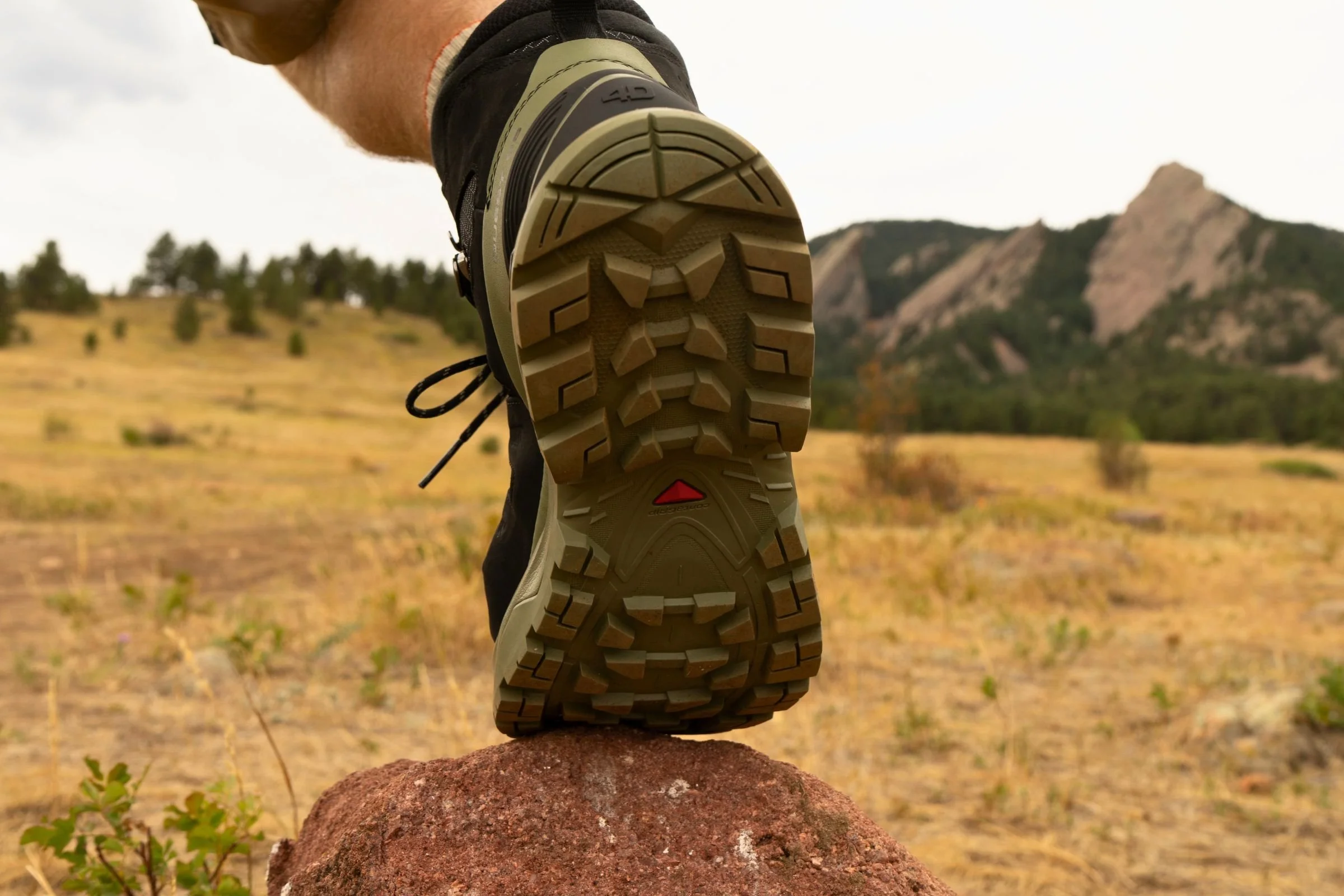   The Contagrip rubber outsole on the Salomon Quest 5 GTX hiking boots provides grippy traction for hiking and backpacking on varied terrain.  