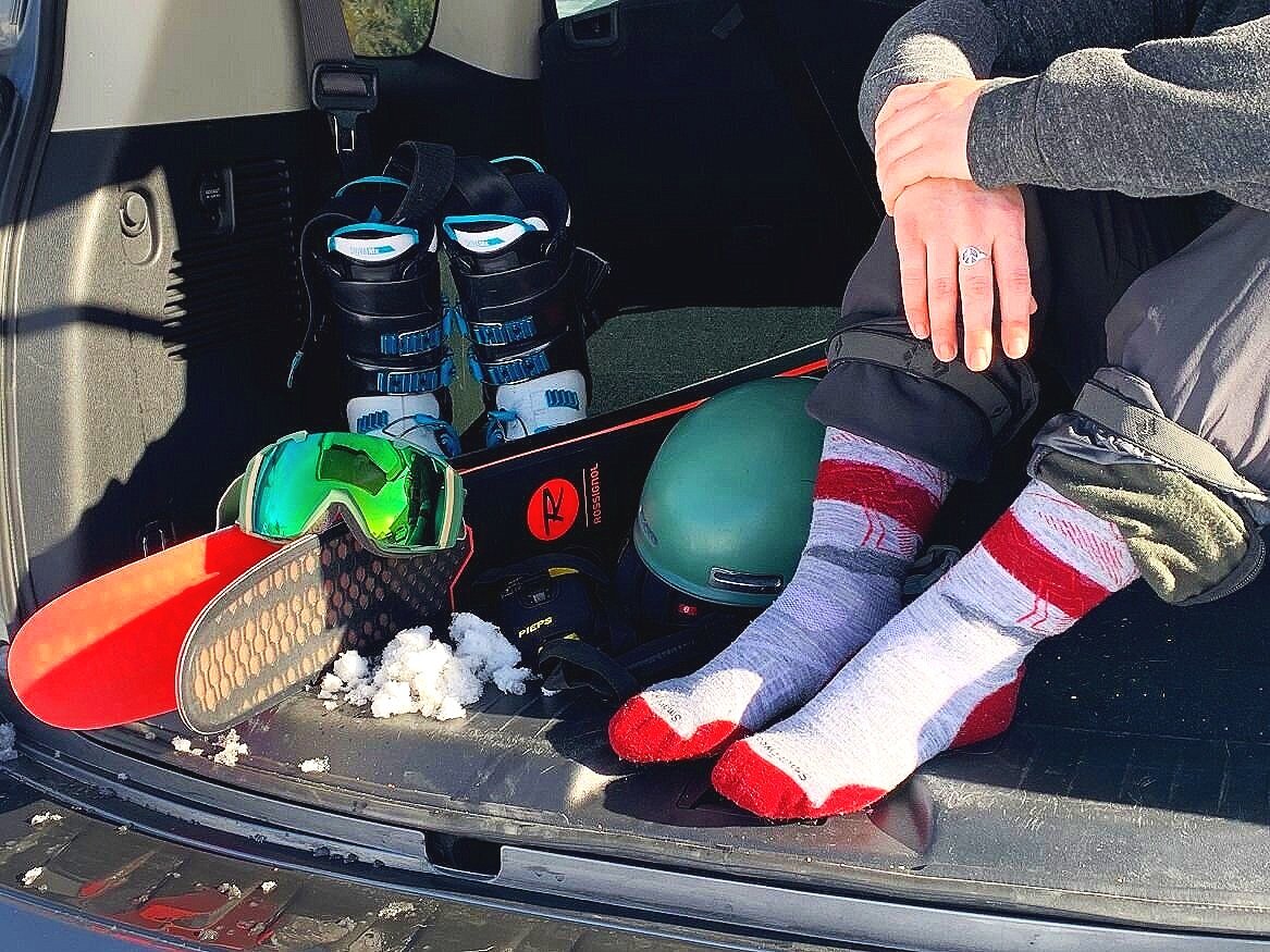 Heated ski socks for men