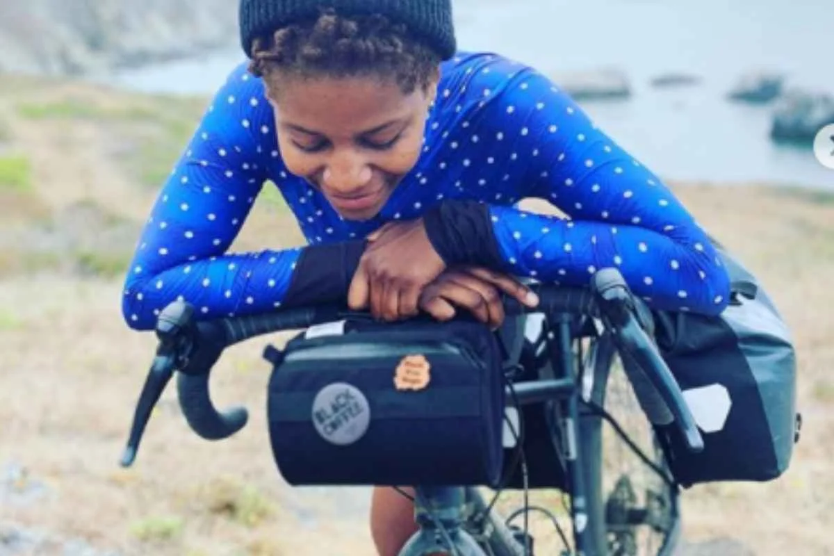 Best Bike Handlebar Bags of 2023 — Treeline Review