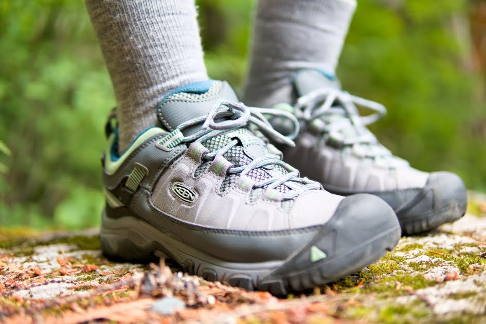 Best Hiking Shoes of 2023 — Treeline Review