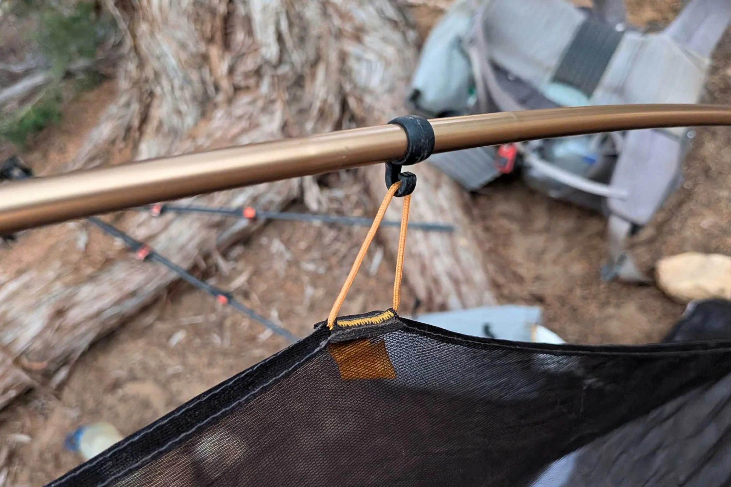 Close up on the elastic connector on the Mountain Hardwear Nimbus UL tent