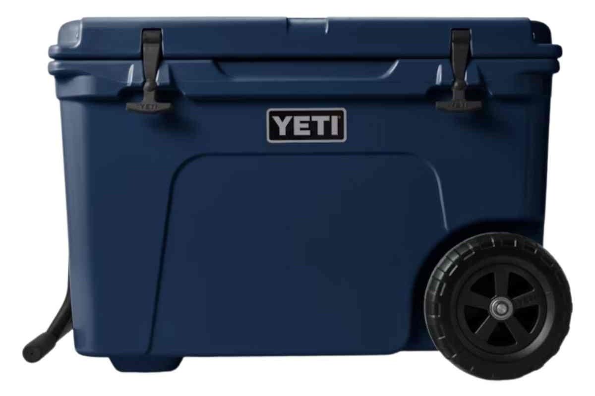 BEAST COOLER ACCESSORIES Designed Yeti Tundra 35 & 45 Compatible Cooler  Divider & Cutting Board - Improved Design That is Compatible with The Yeti  Tundra 35 and Yeti Tundra 45 Coolers 