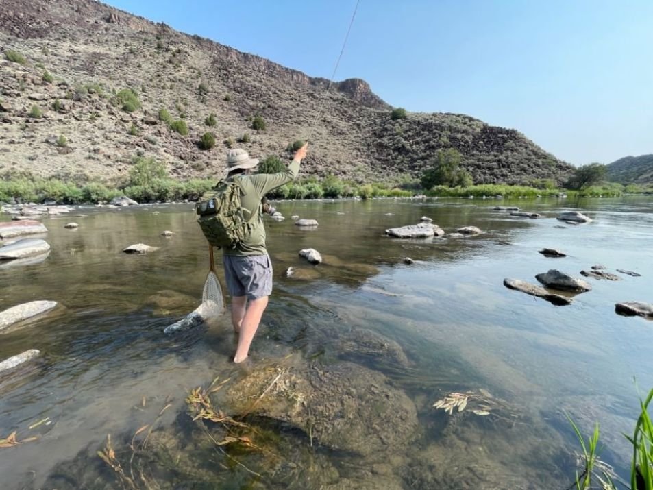 6 Best Wet Wading Shoes for Fly Fishing of 2023