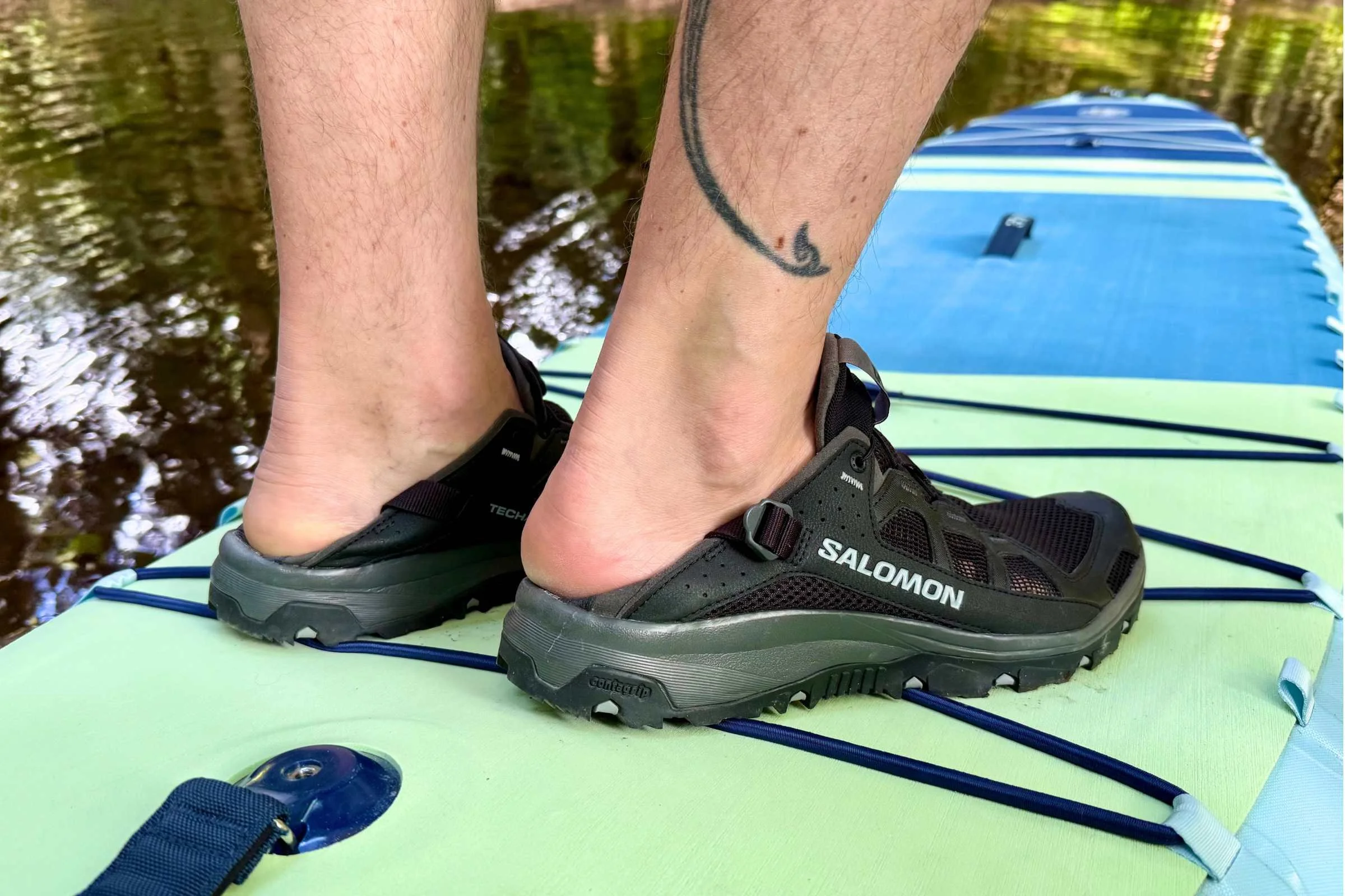 Kicking down the back of the Salomon Techamphibian 5 water shoes to make them into slip ons