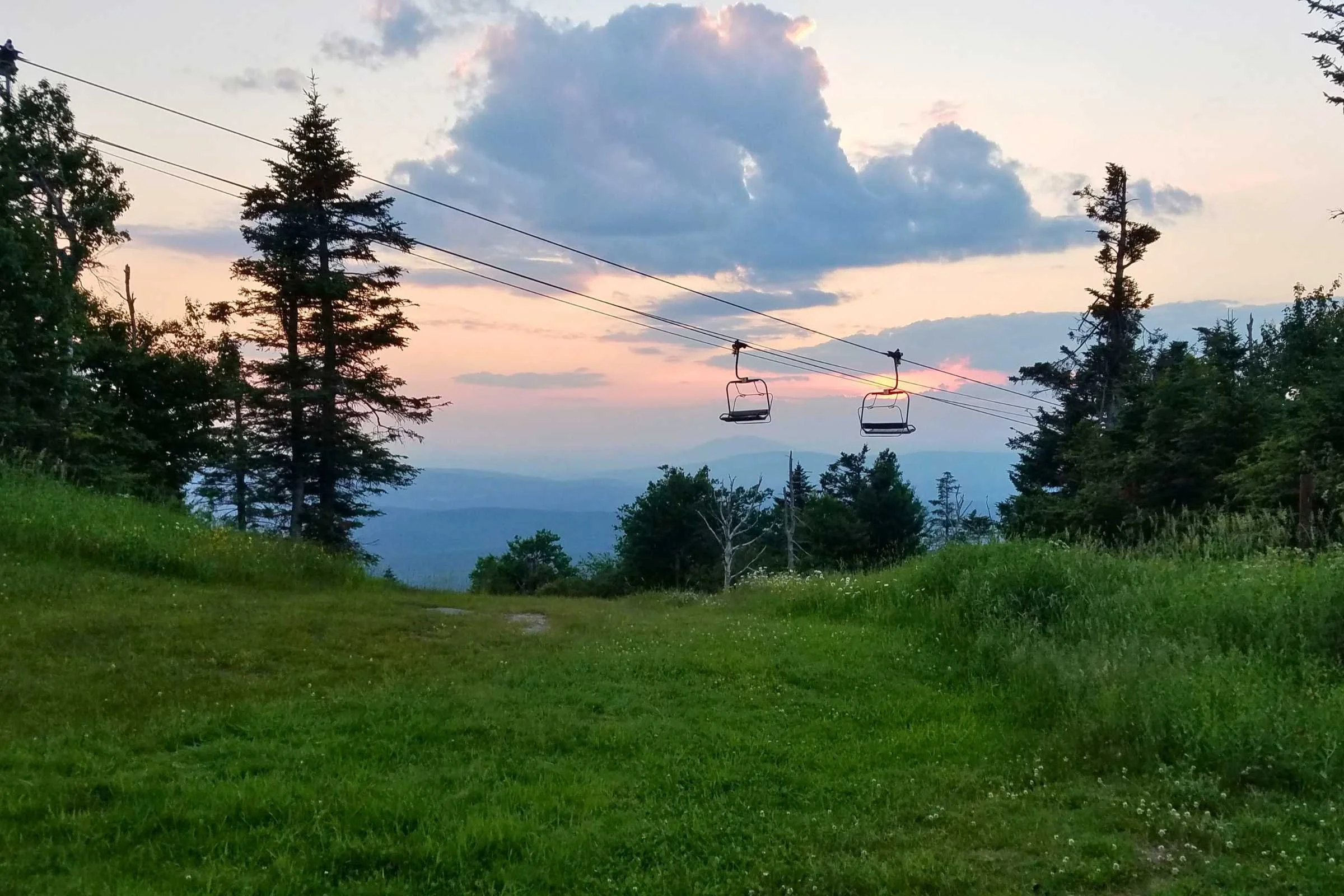 Sunset on Mt Sunapee. Photo by Aubri Drake.