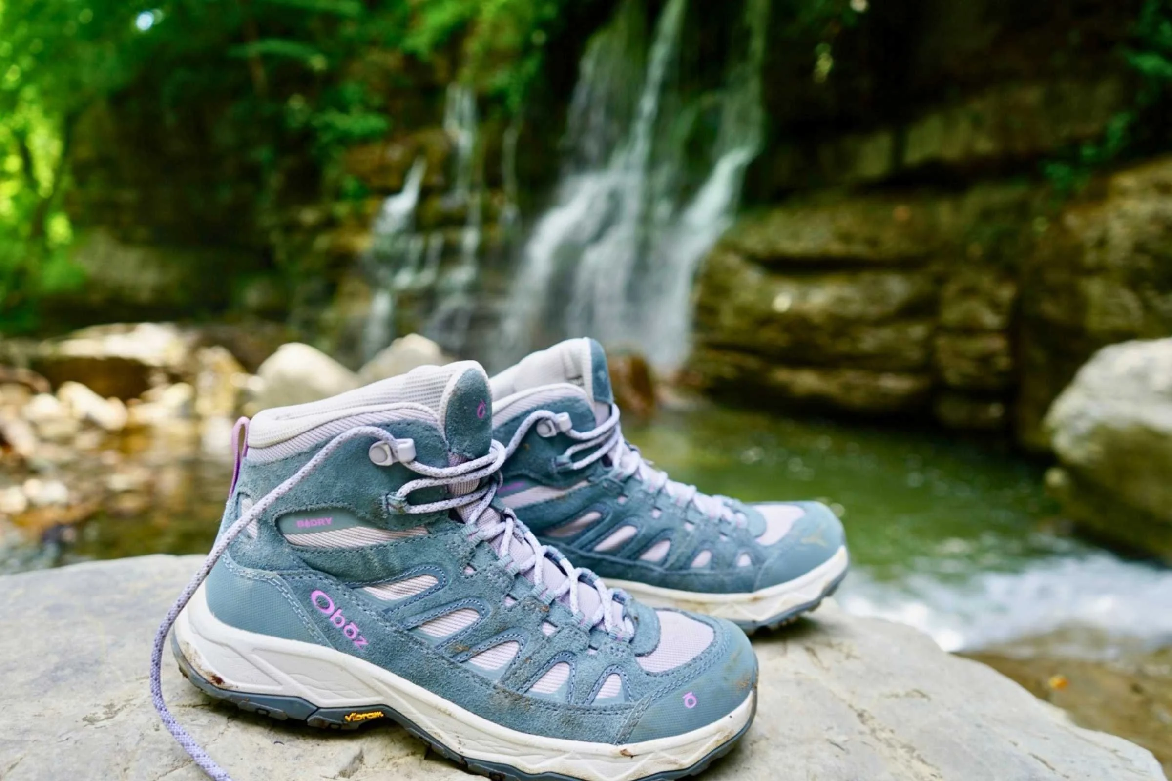 Oboz sawtooth ascent mid hiking boots Waterfall