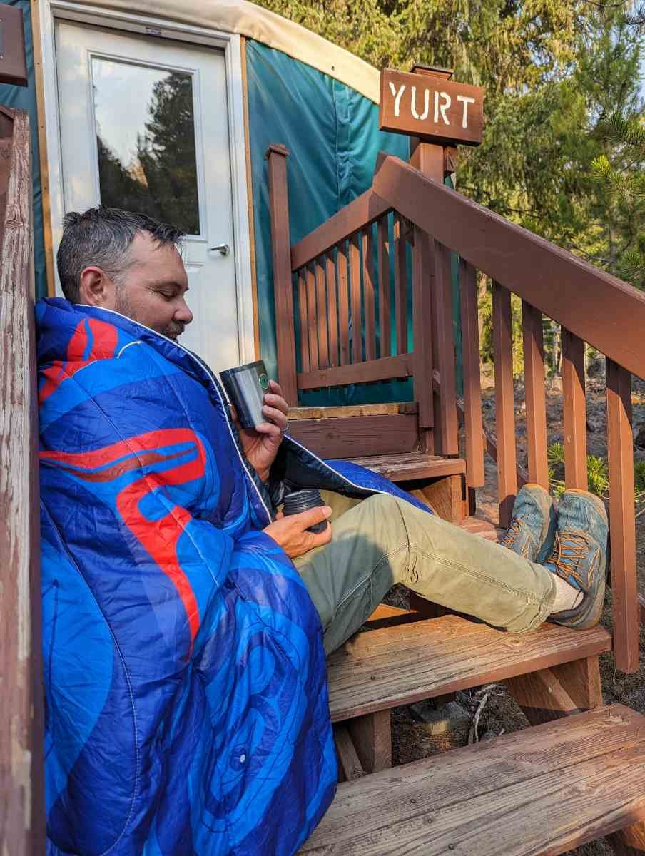 11 Best Camping Blankets: Cozy, Warm, and Rugged Enough for the Outdoors