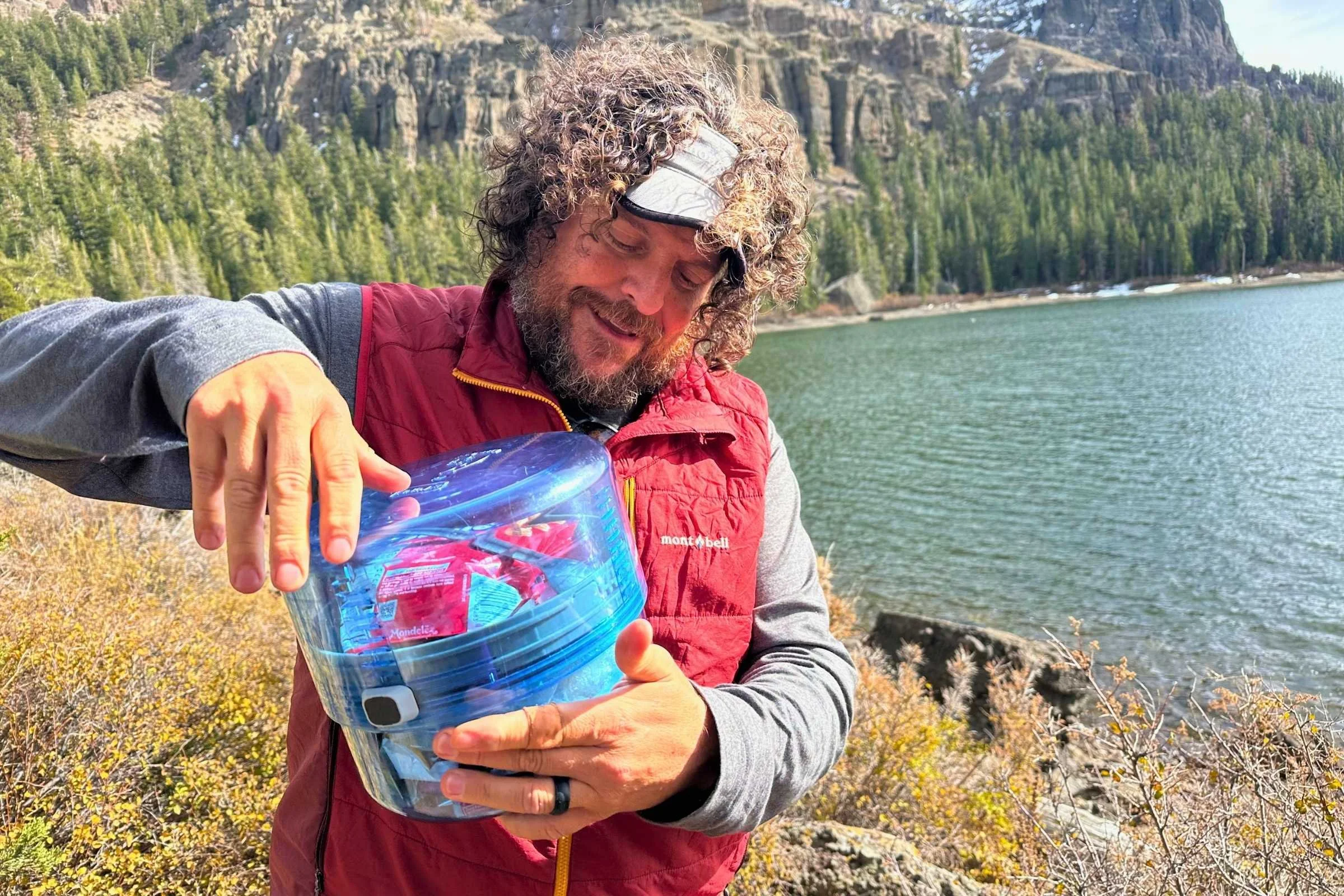 The BV ONE twists to open and close. Photo courtesy  Sara Kruglinski.