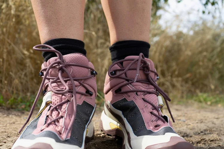 View of Salomon X Ultra 5 Mid GTX Hiking Boots Review (Tested)