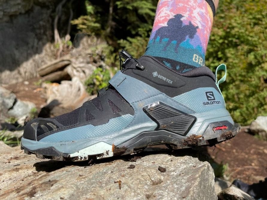 Eentonig Vergevingsgezind Zelden 10 Best Hiking Shoes of 2023 — Tested by Treeline Review