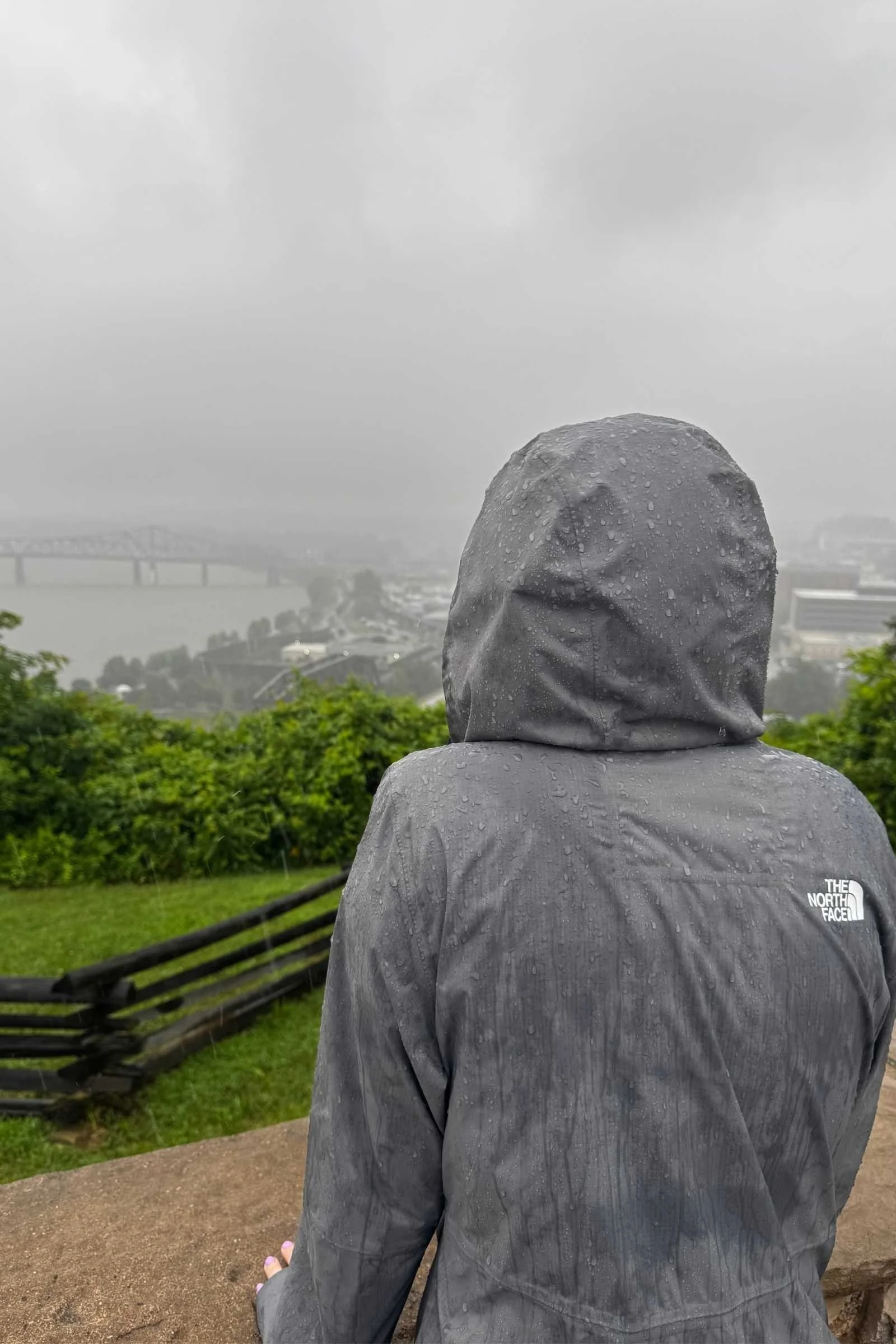 The North Fact Alta Vista has DryVent 2.5-layer waterproofing and a non-PFC DWR finish.