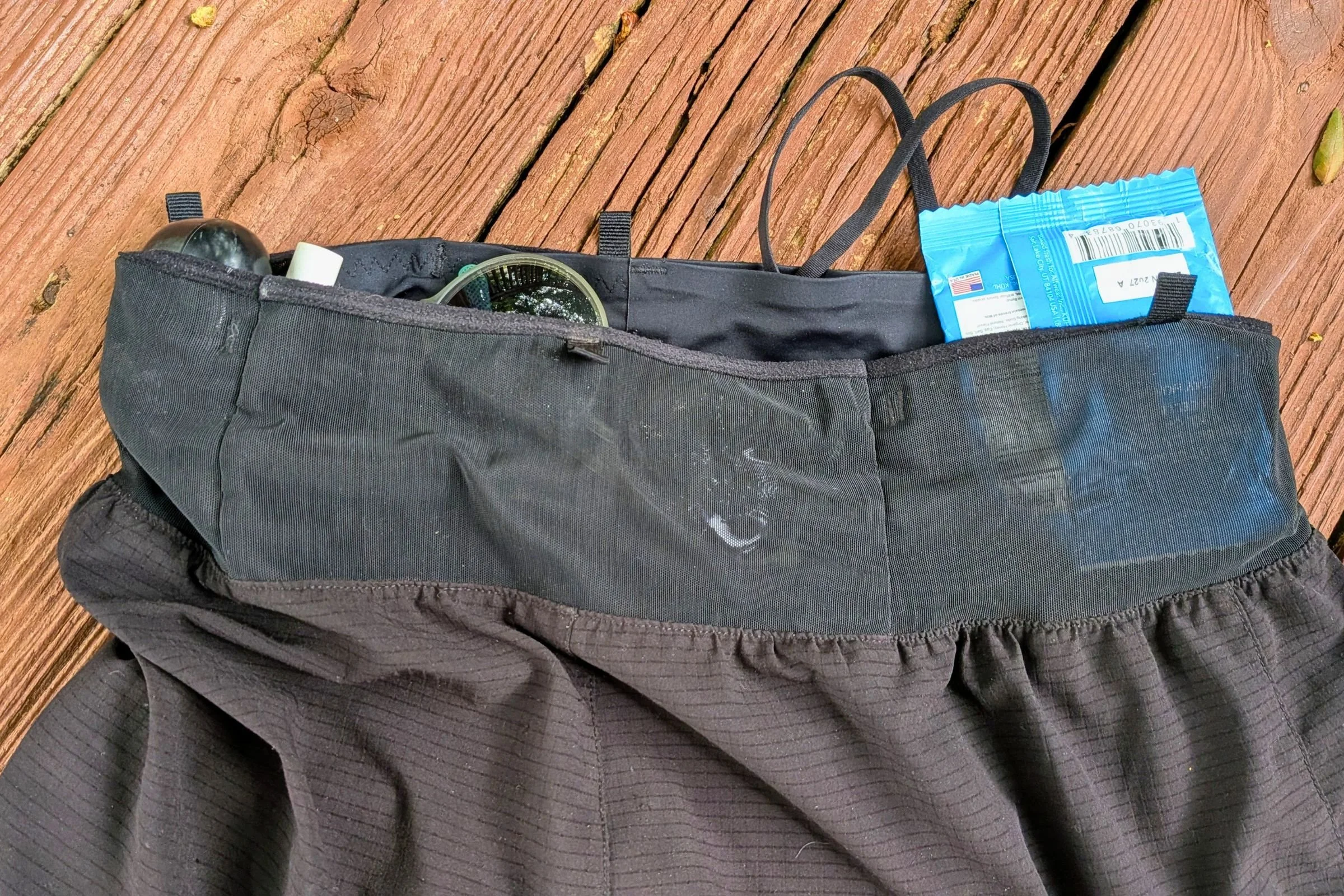 Product detail view showcasing Terignota Sendero Shorts.
