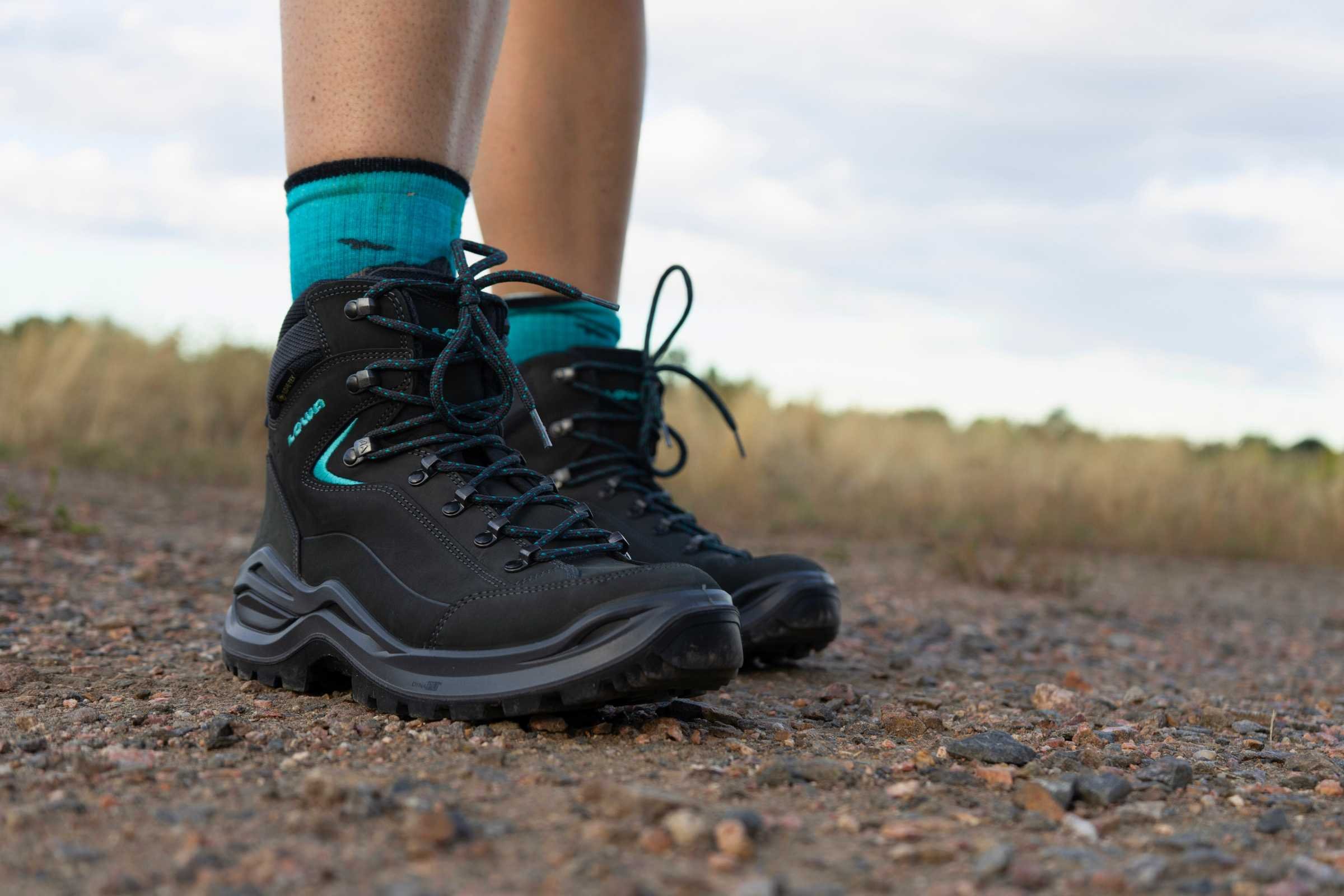 Hiking in Colorado with the Lowa Renegade hiking