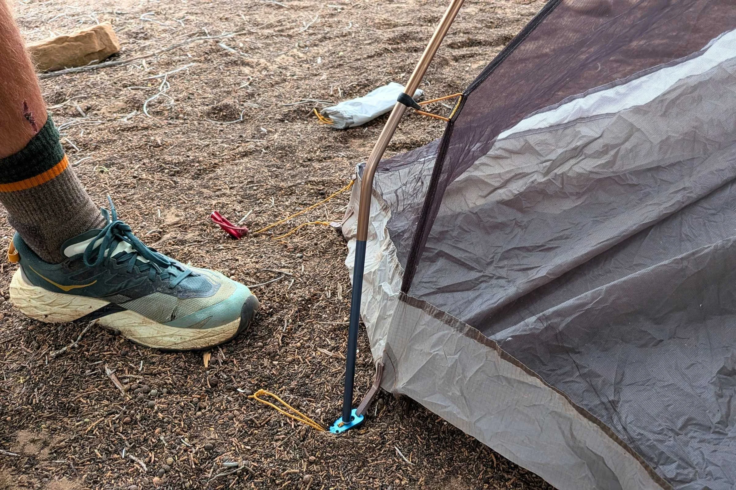 Mountain Hardwear Nimbus UL tent close up on the pole