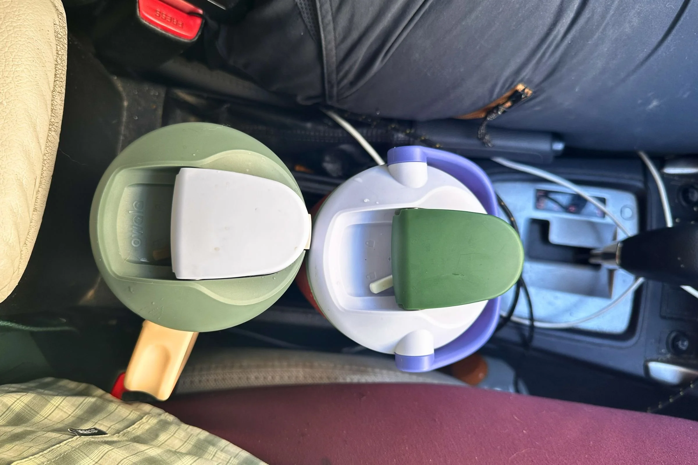The Owala FreeSip Sway fits in the cup holder of 2018 Subaru Forester alongside another 40 oz tumbler.