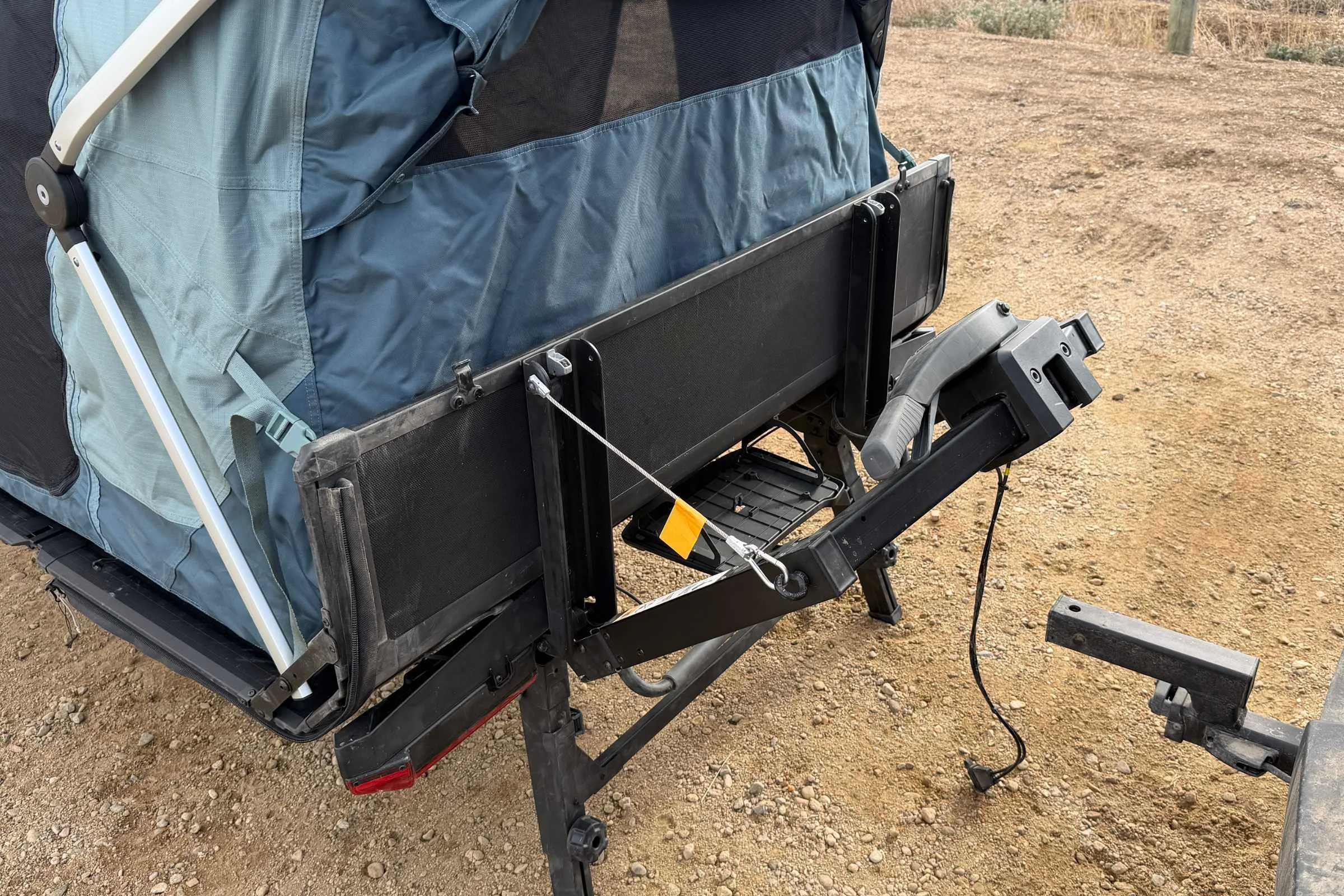 The most frustrating part of the Thule Outset is re-attaching the tent to your hitch.