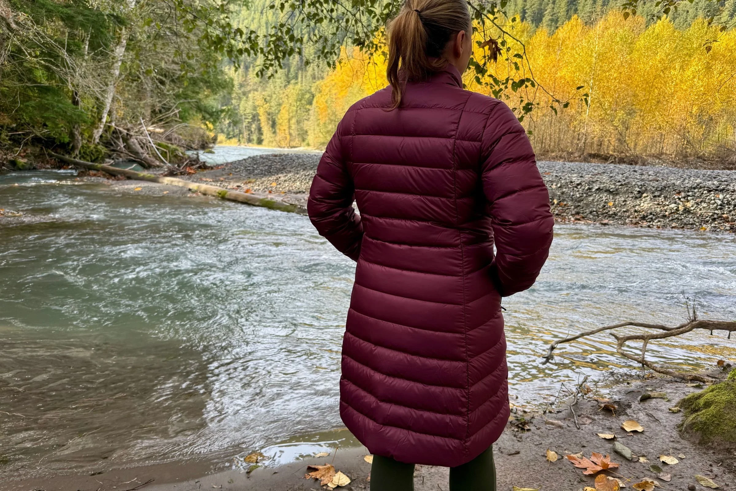 A back view of the baffling on the women’s down jacket.
