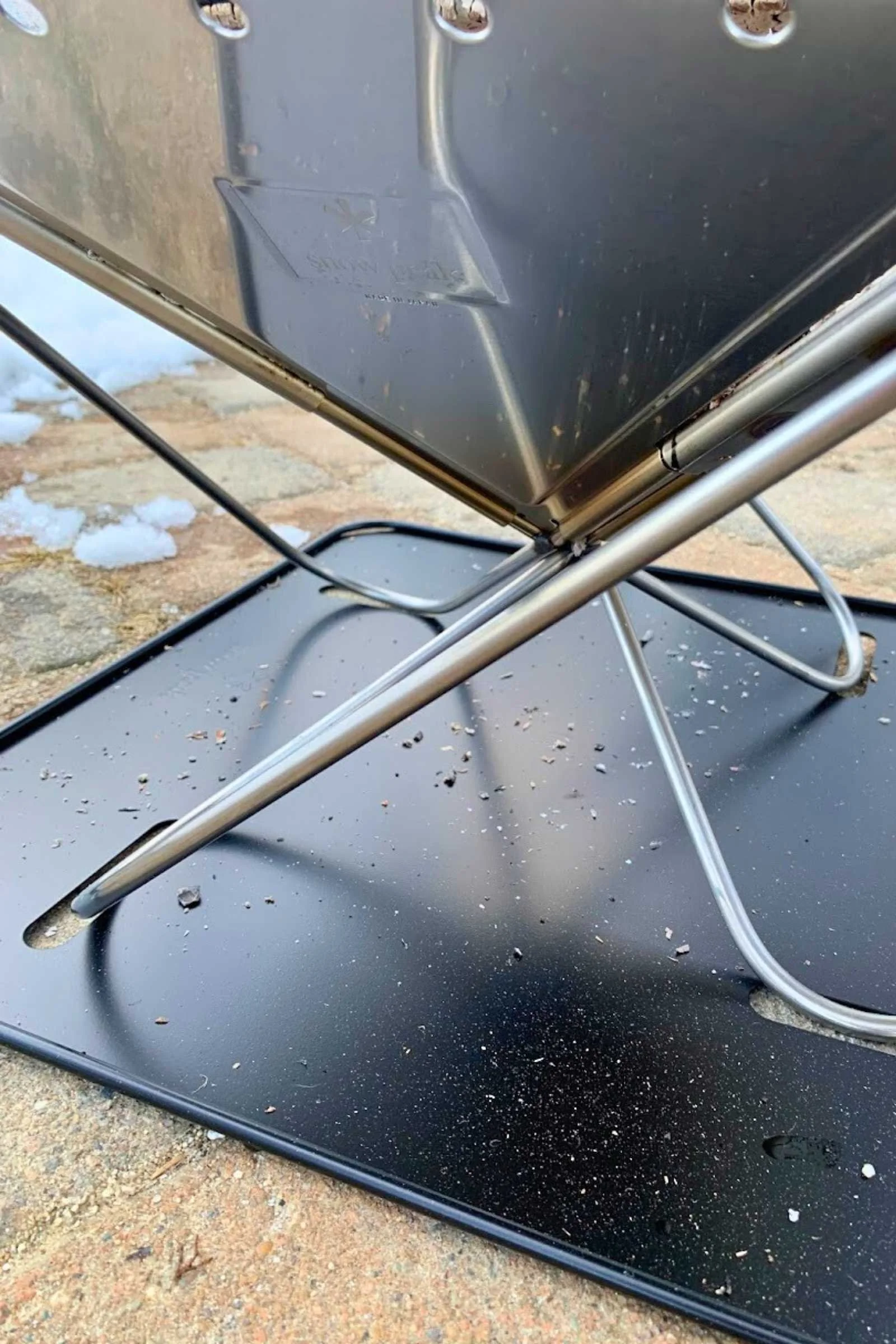 The Snow Peak Takibi has a deep pit that catches ash as well as a metal tray to prevent scarring the land, meaning it’s a good option for making your campfire Leave No Trace. It has a sturdy base that doesn’t wobble, contributing to campfire safety.