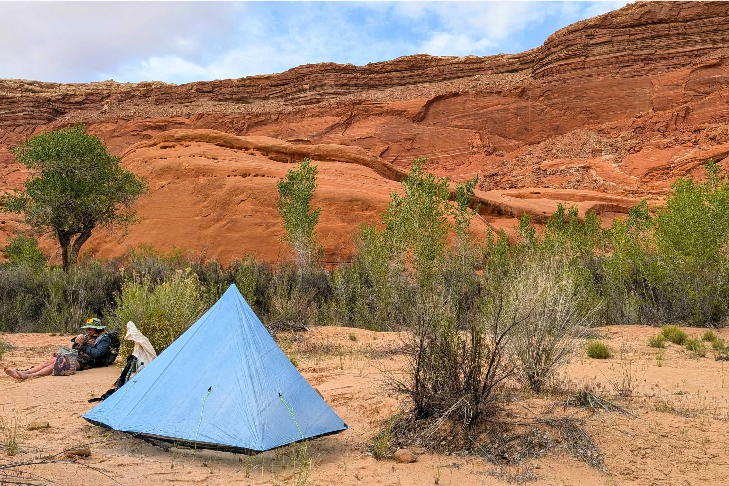 Zpacks Hexamid Ultralight Tent set up in the desert near a mountain.