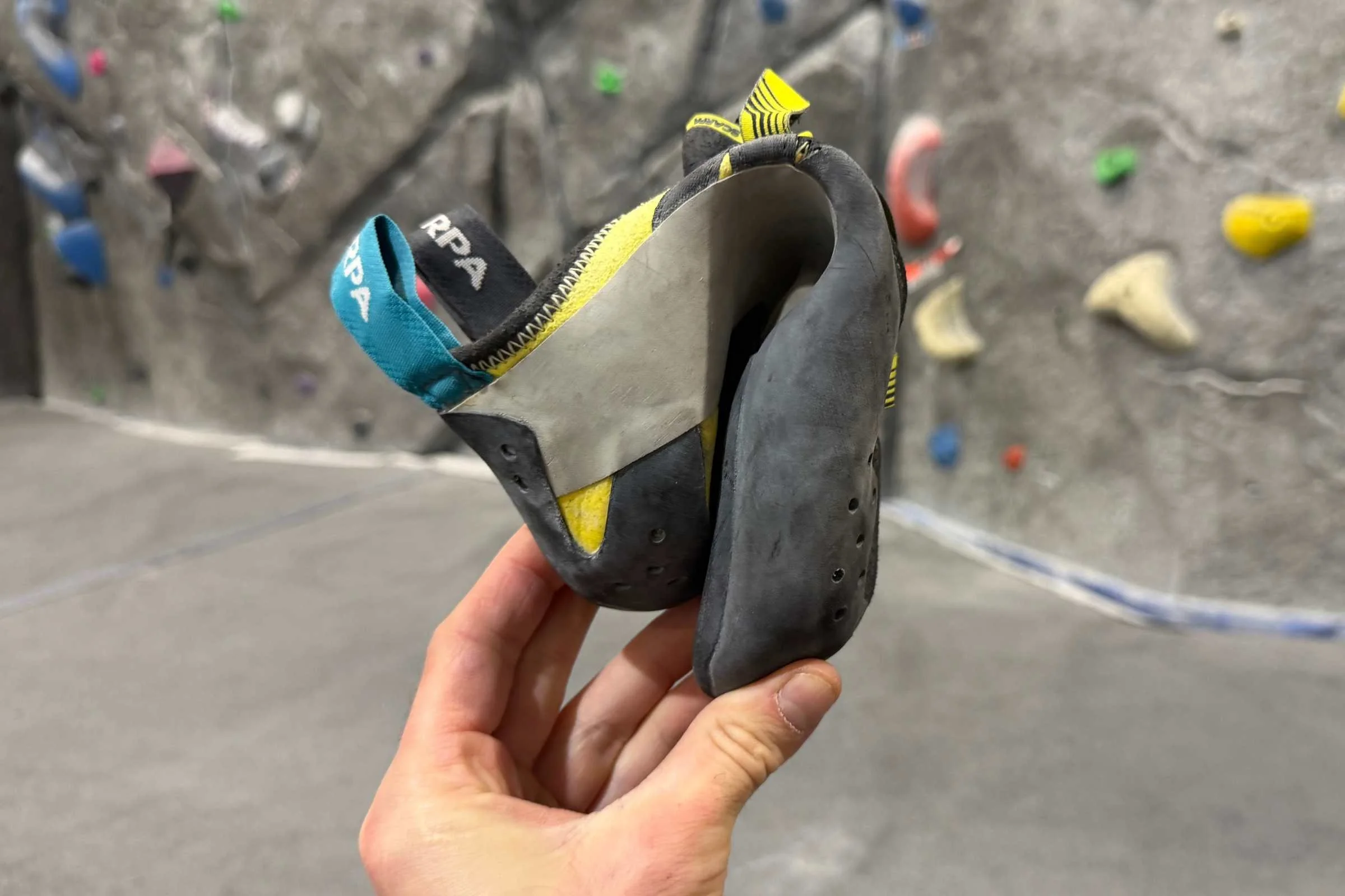 Scarpa Veloce folded in half