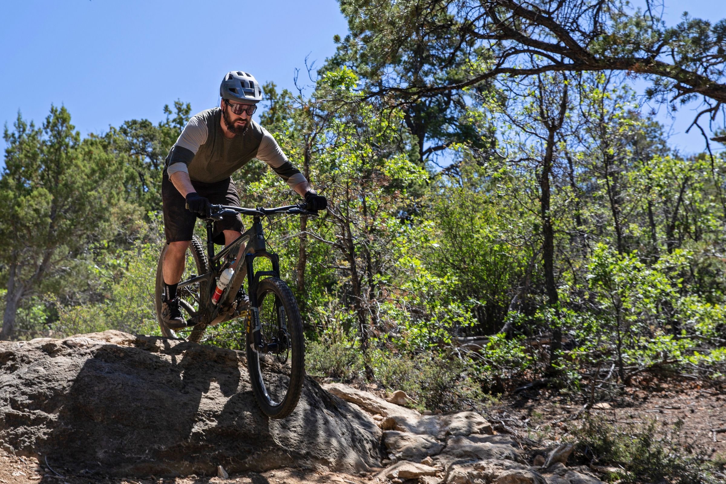 We tested the Pilot Mips helmet on chunky descents to test for stability and comfort. Photo by Tom Callaghan.