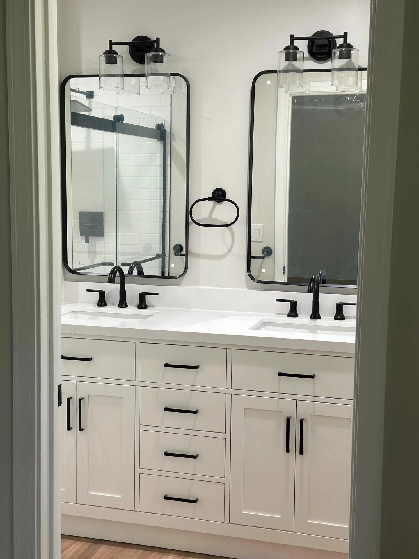 Bathroom renovation ✨ 
.
.
.
.
.
.
.
.
#bathroomremodeling #houseflip #farmhouse #renovation #blackandwhiteinterior