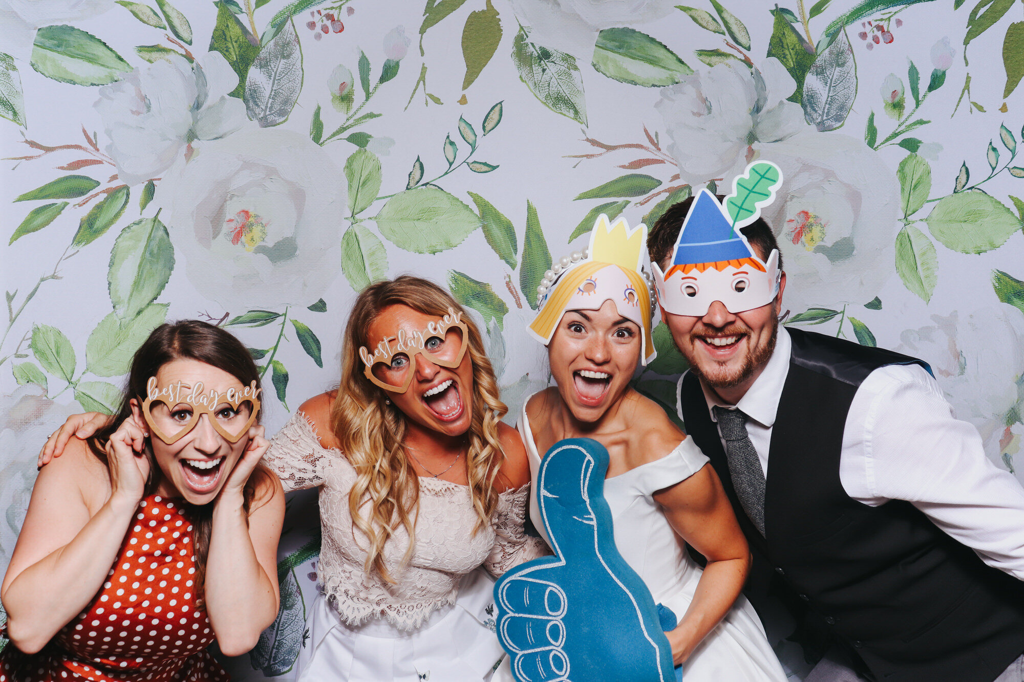 photo-booth-cripps-barn-cirencester-gloucestershire 20.jpg