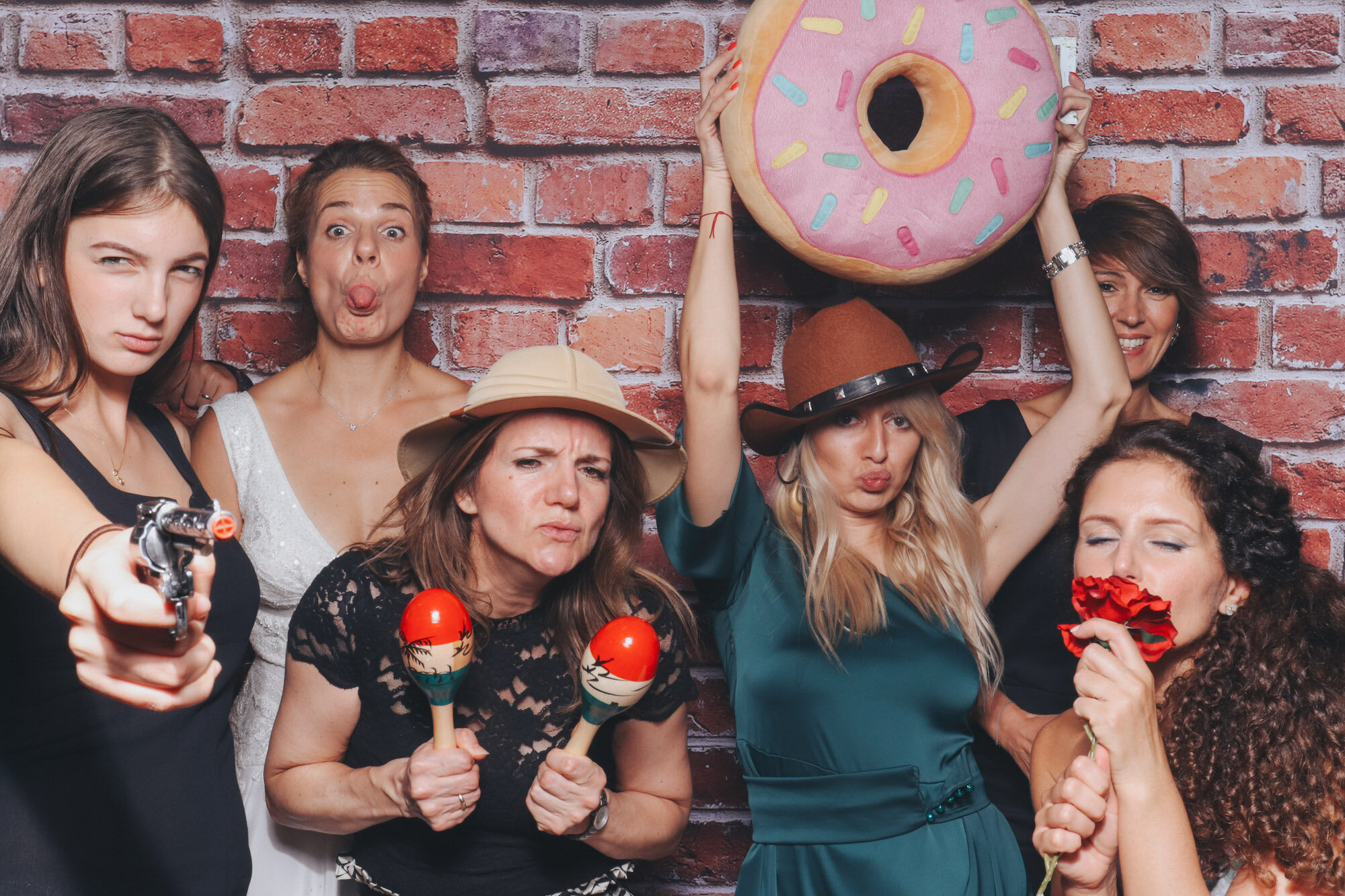 photo-booth-Langley-Park-Chippenham-wiltshire 203.jpg