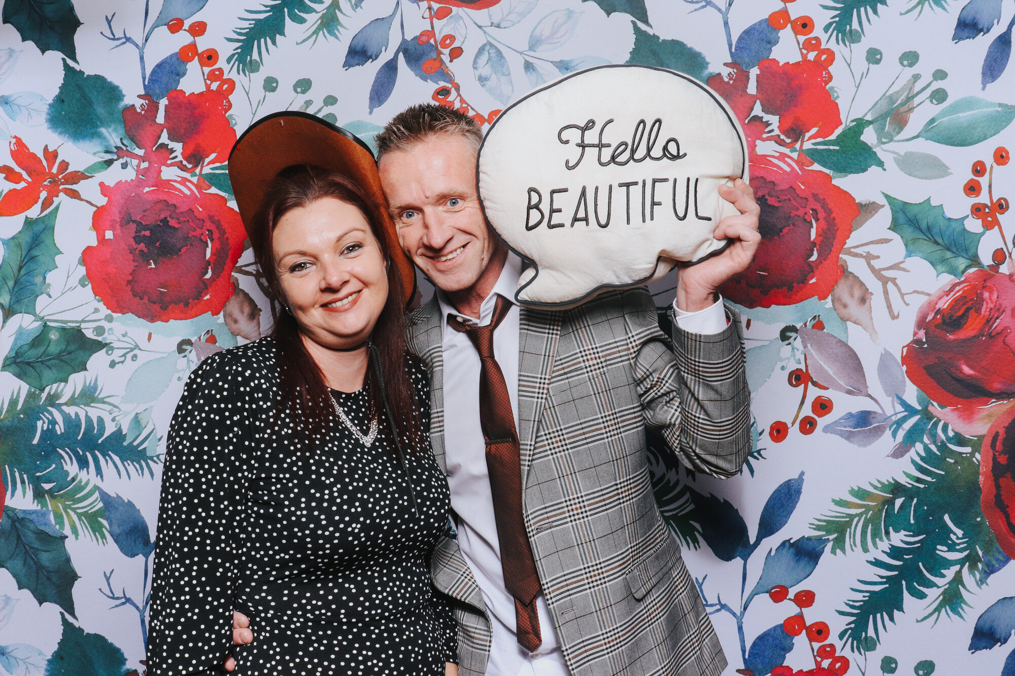 photo-booth-slaughters-house-manor-gloucestershire 8.jpg