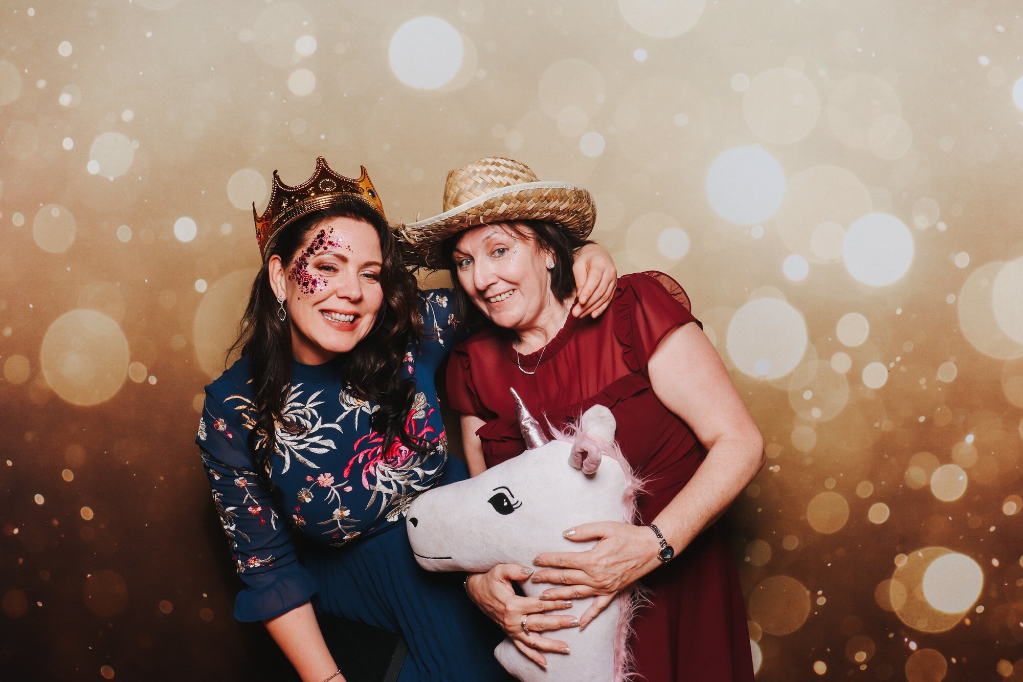 photo-booth-Orchardleigh-House-Frome-Somerset 22.jpg
