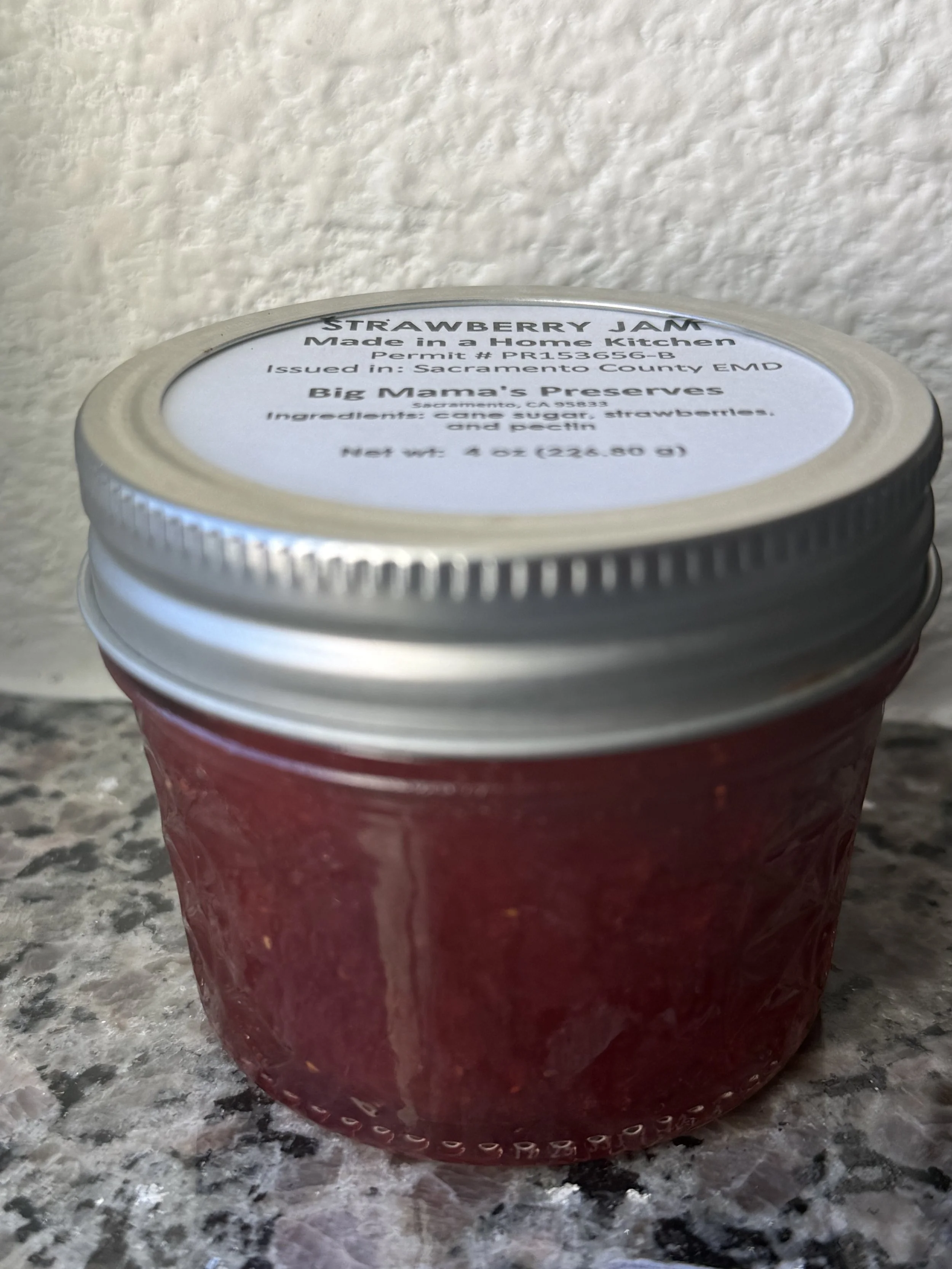 Strawberry 4oz.jpg