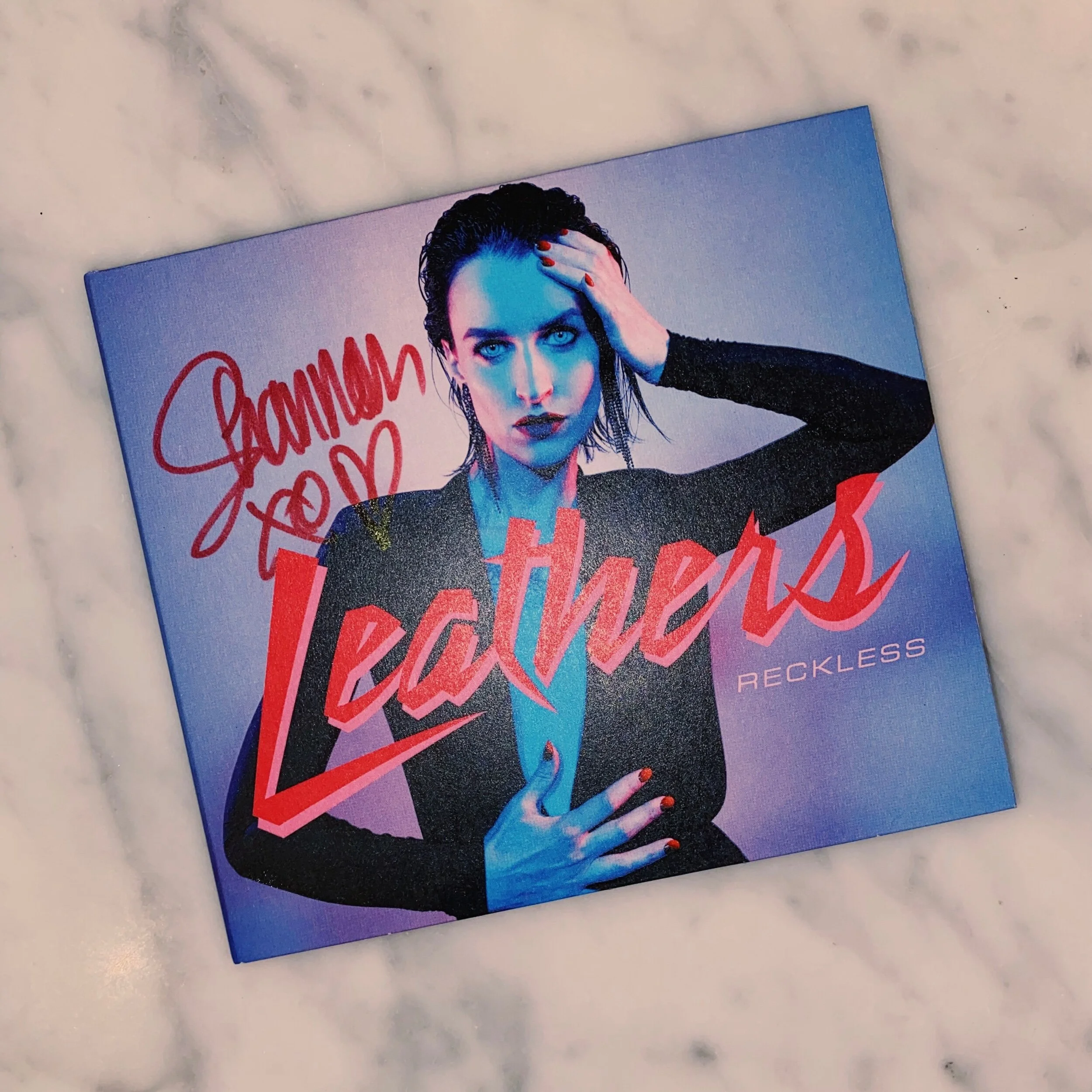 8C2B1B57-18FF-4AC7-B3F5-ED774B357629