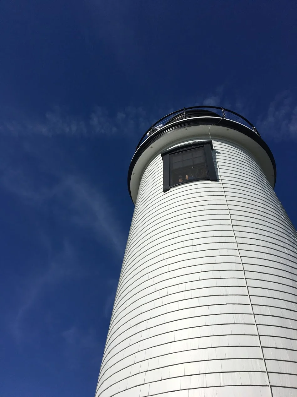 plum-island-lighthouse.JPG