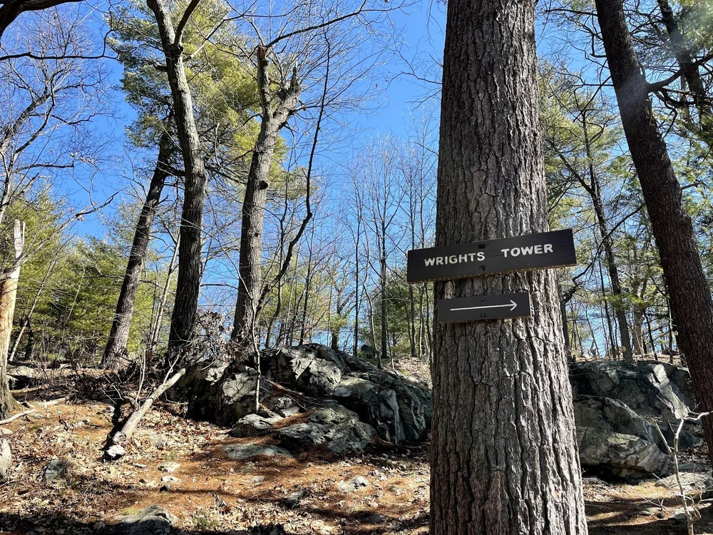 Wright’s Tower Path and sign
