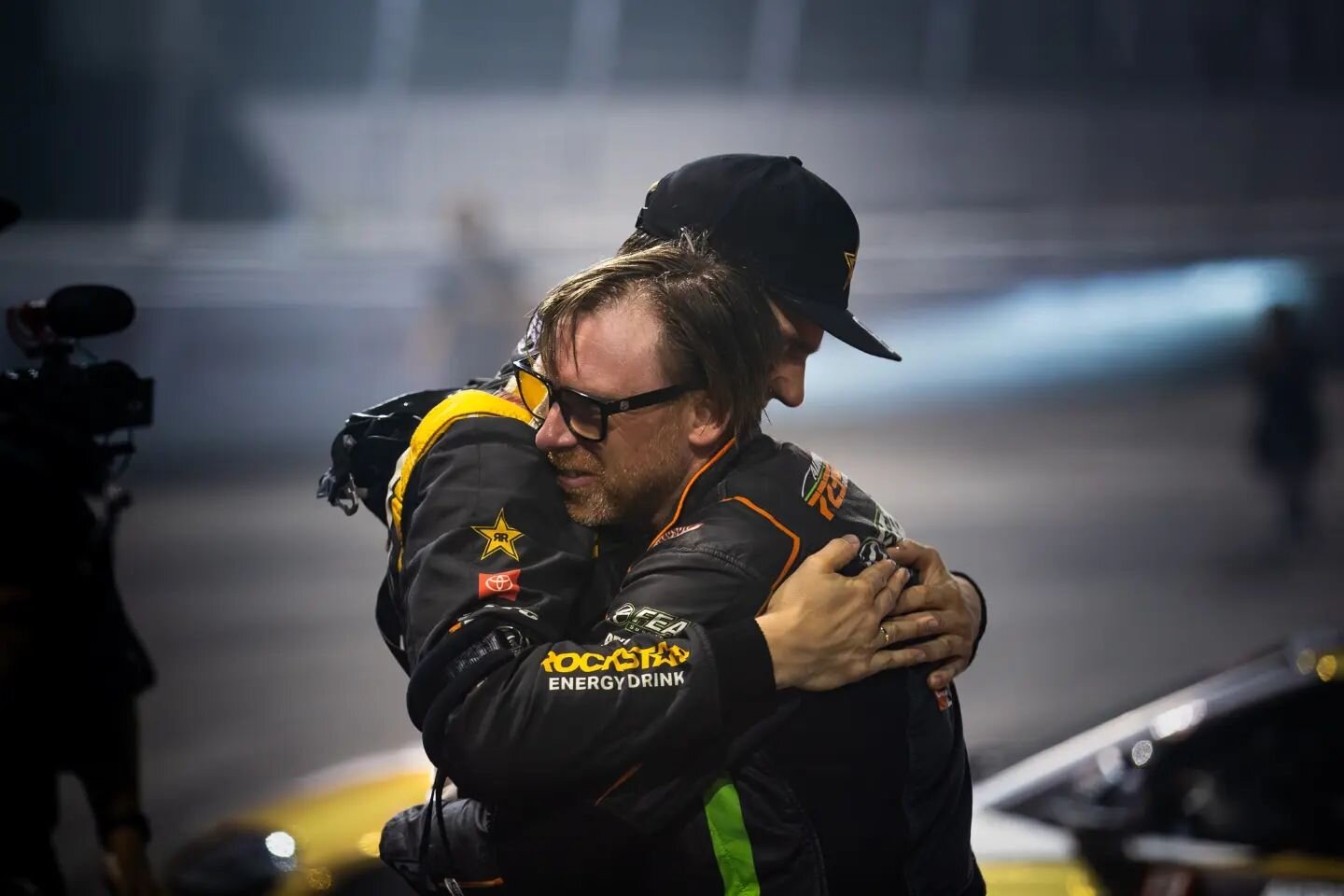 @formulad St. Louis was hot, wet, and full of action!

📸: @shutterslayer 

#Drift #Drifting #KeepDriftingFun #FormulaDrift #FormulaD #FDSTL #USDrift #BCRacing #LinkECU #EnjukuRacing