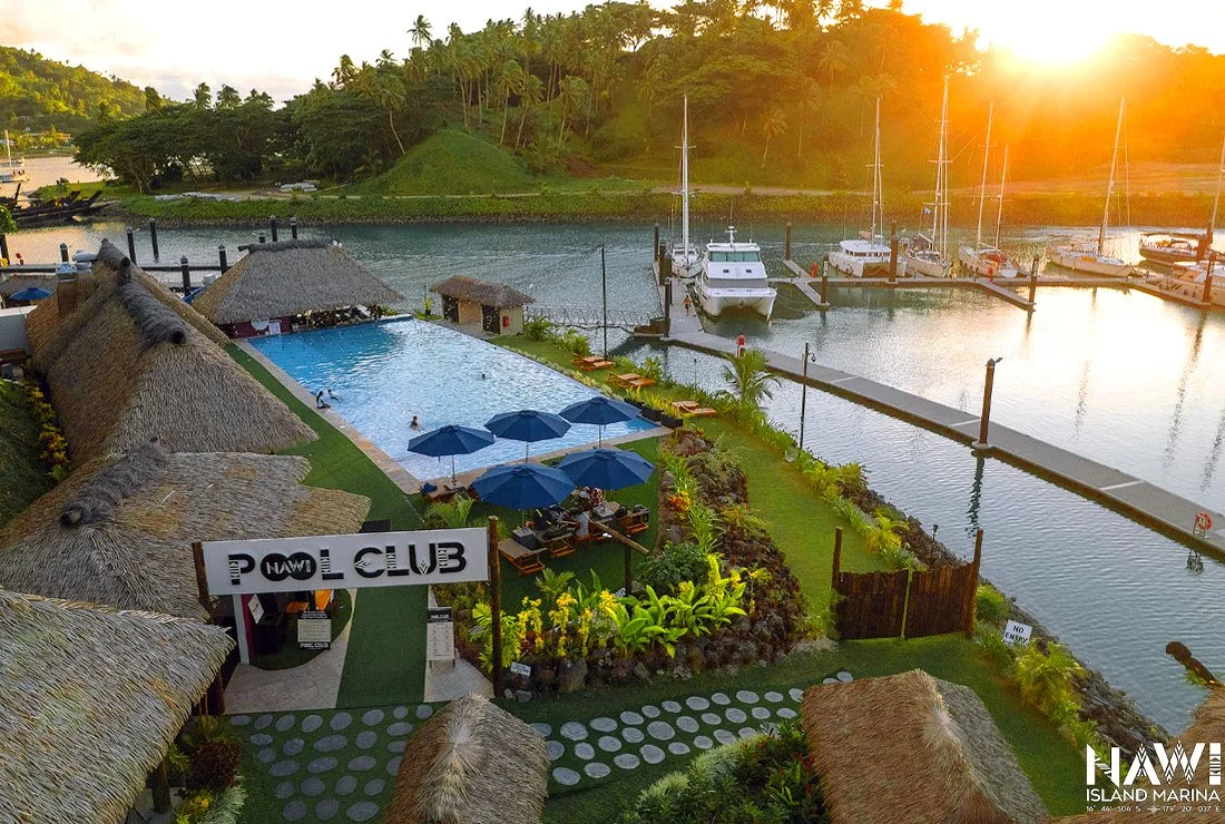 Nawi_PoolClub2.jpg